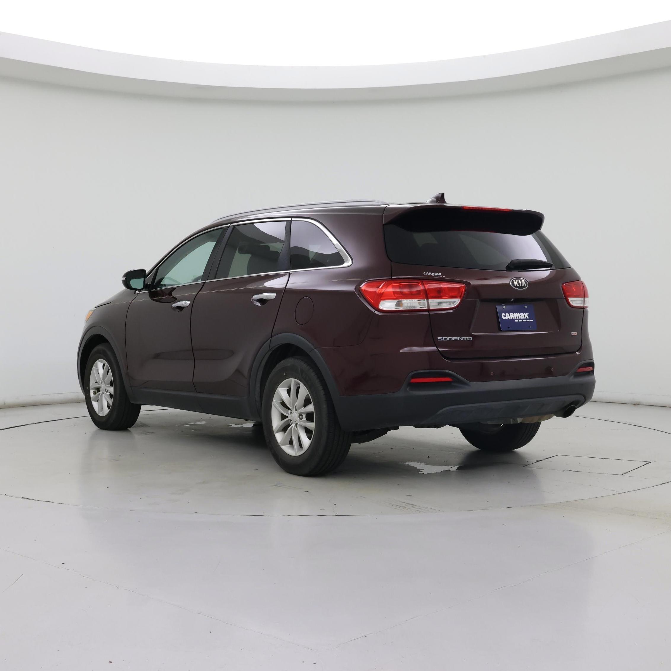 Thumbnail: 2017 Kia Sorento - 2