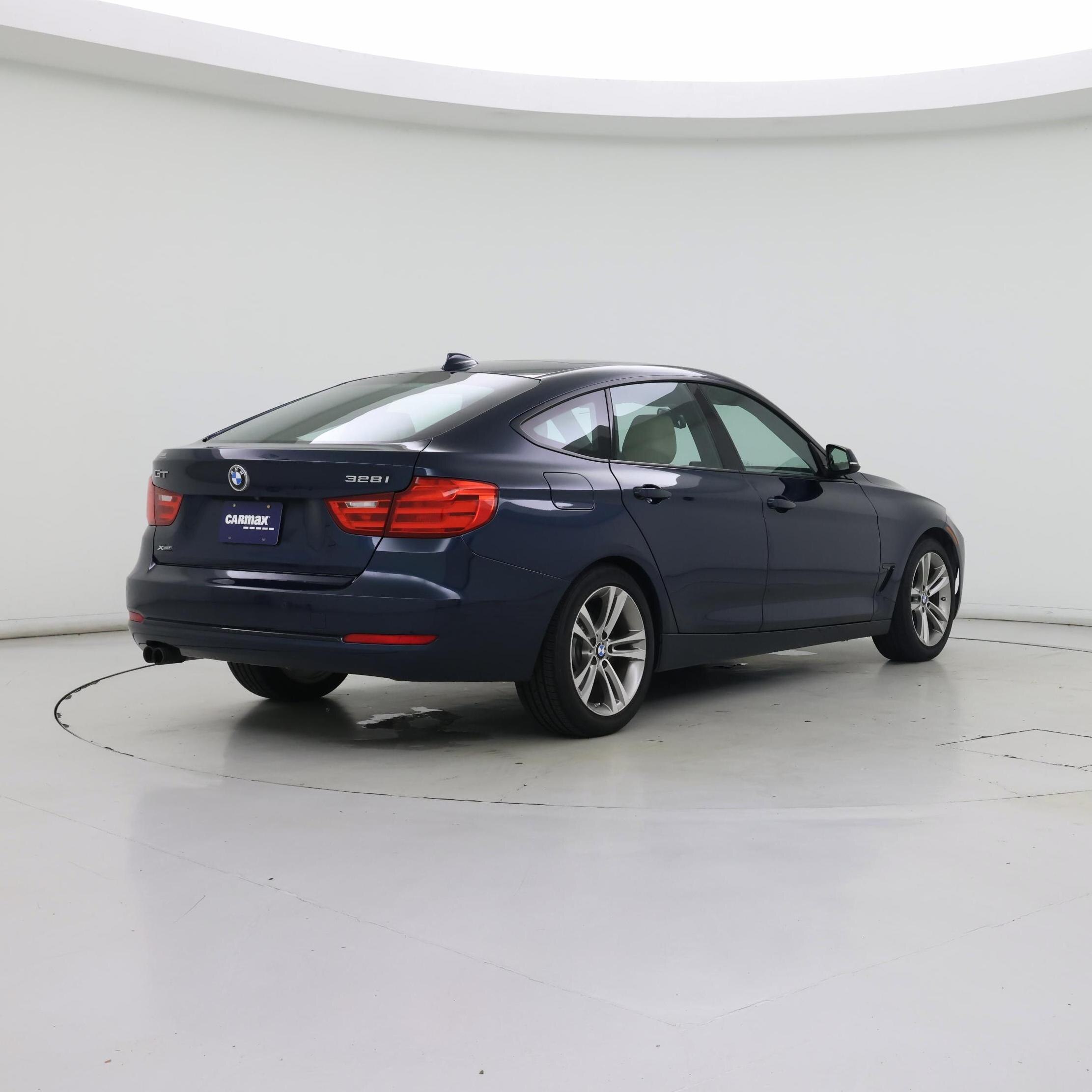 Thumbnail: 2016 BMW 3 Series - 8