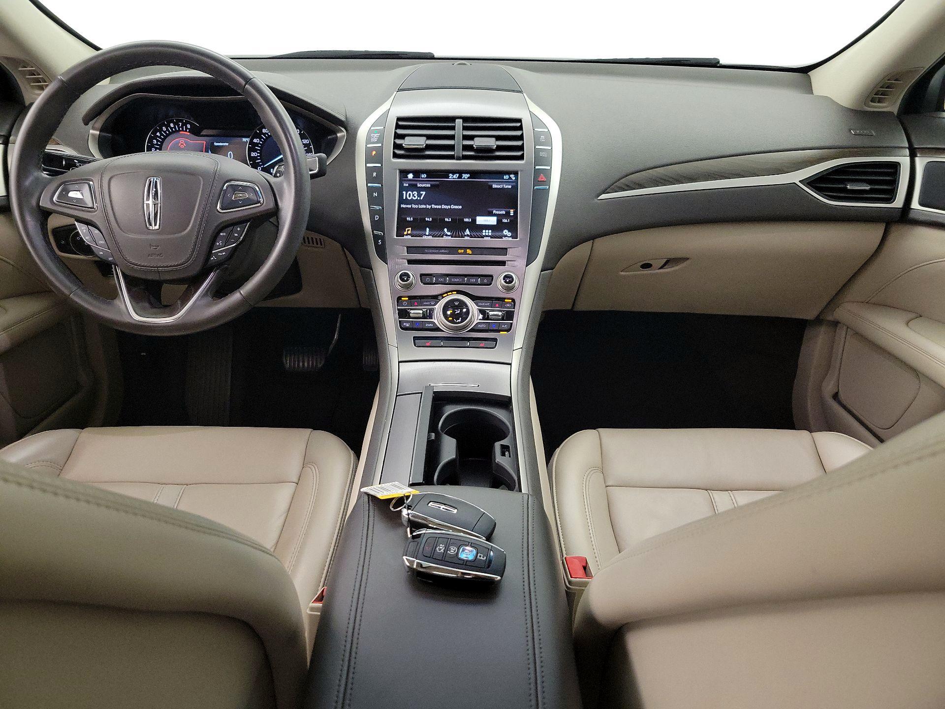 Thumbnail: 2018 Lincoln MKZ - 9