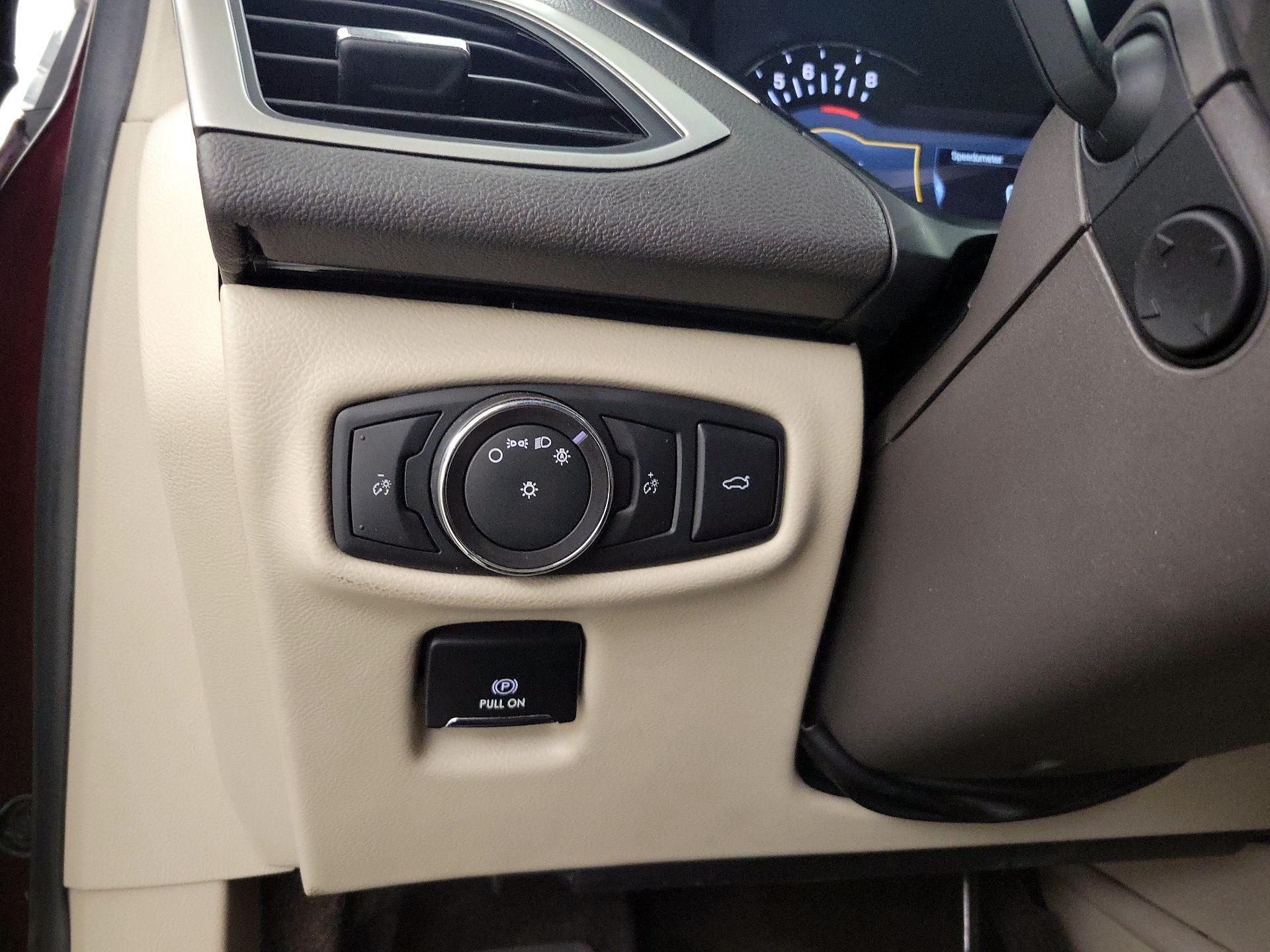 Thumbnail: 2018 Lincoln MKZ - 13