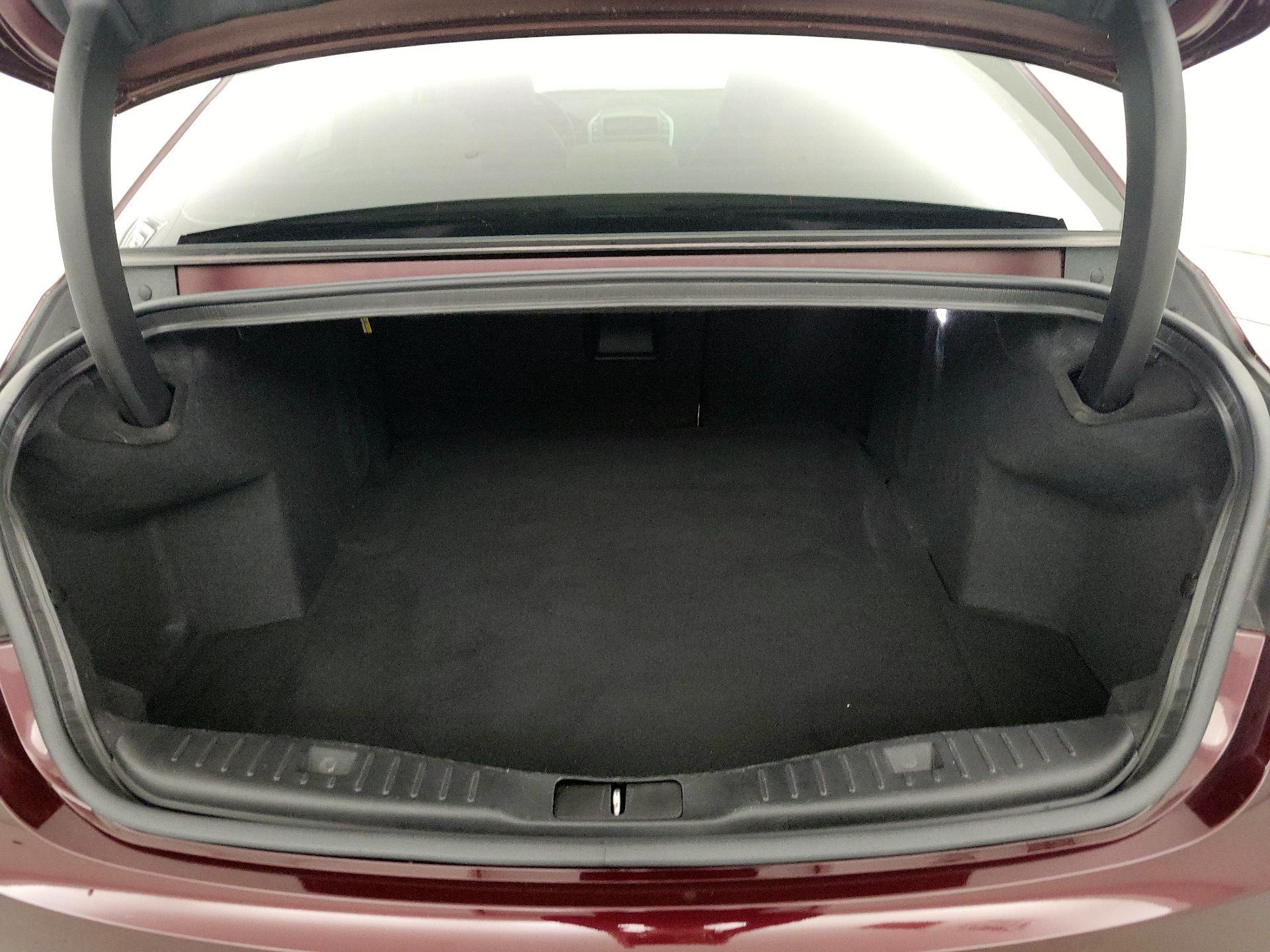 Thumbnail: 2018 Lincoln MKZ - 20