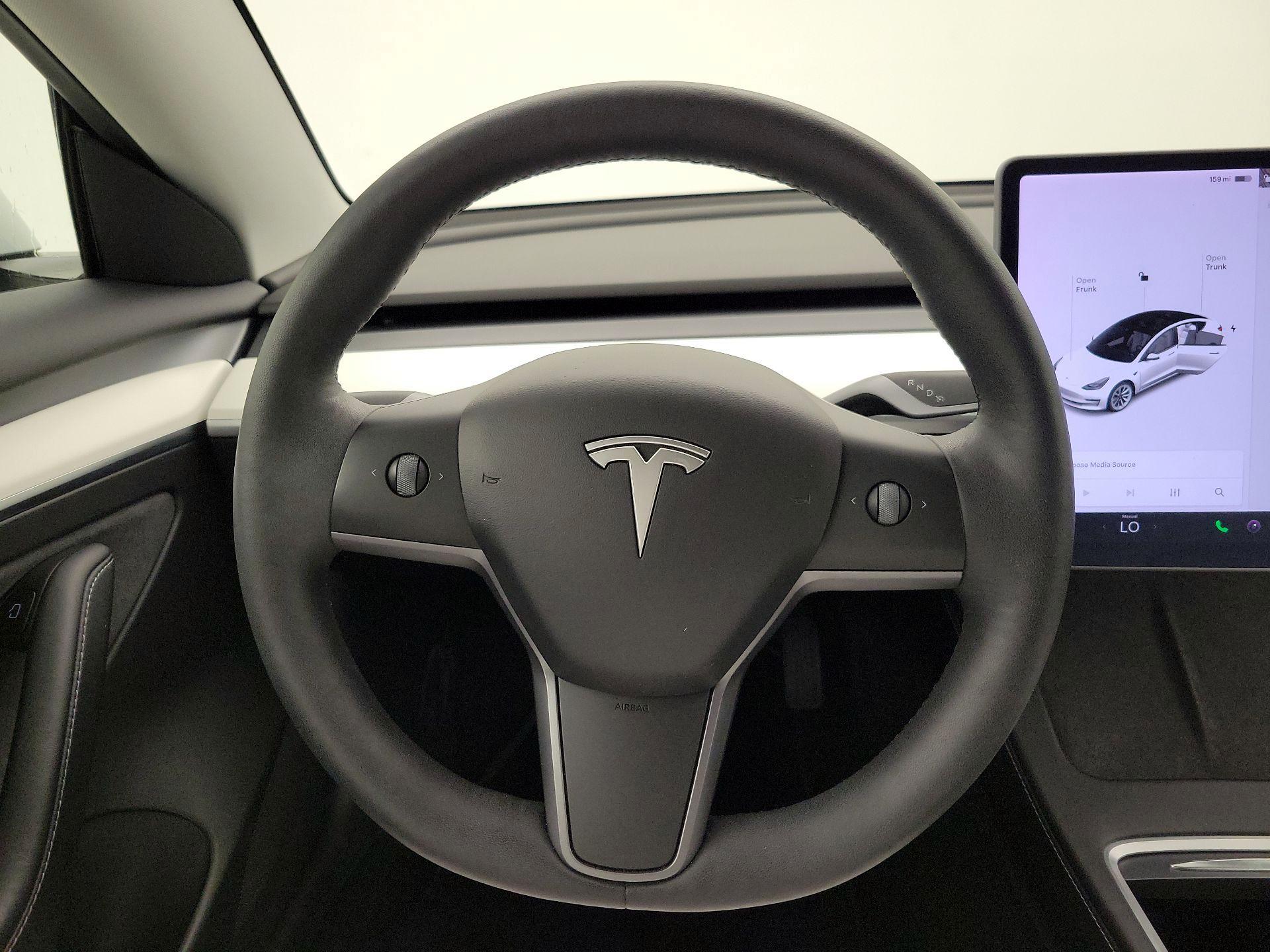 Thumbnail: 2022 Tesla Model 3 - 10