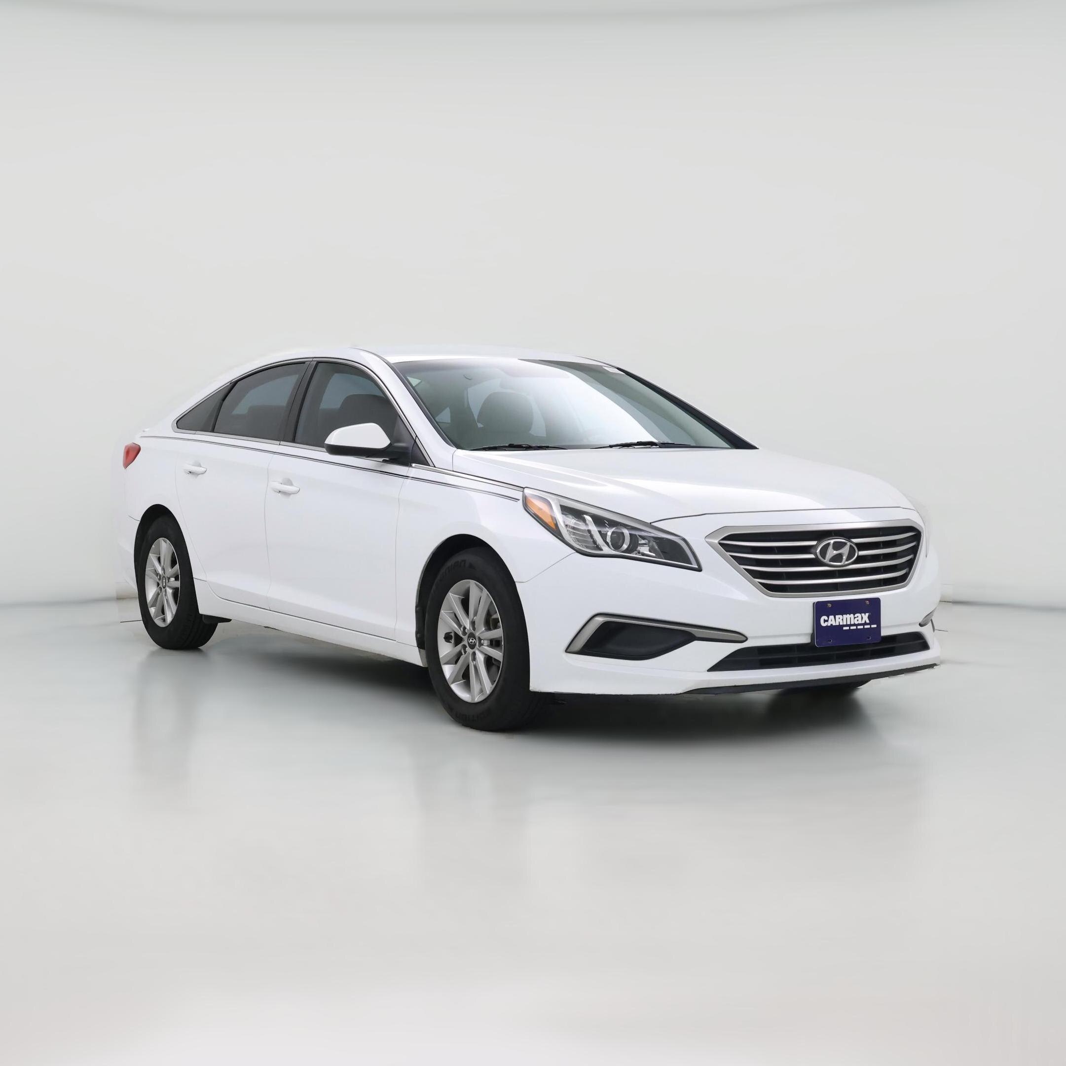 Thumbnail: 2016 Hyundai Sonata - 1