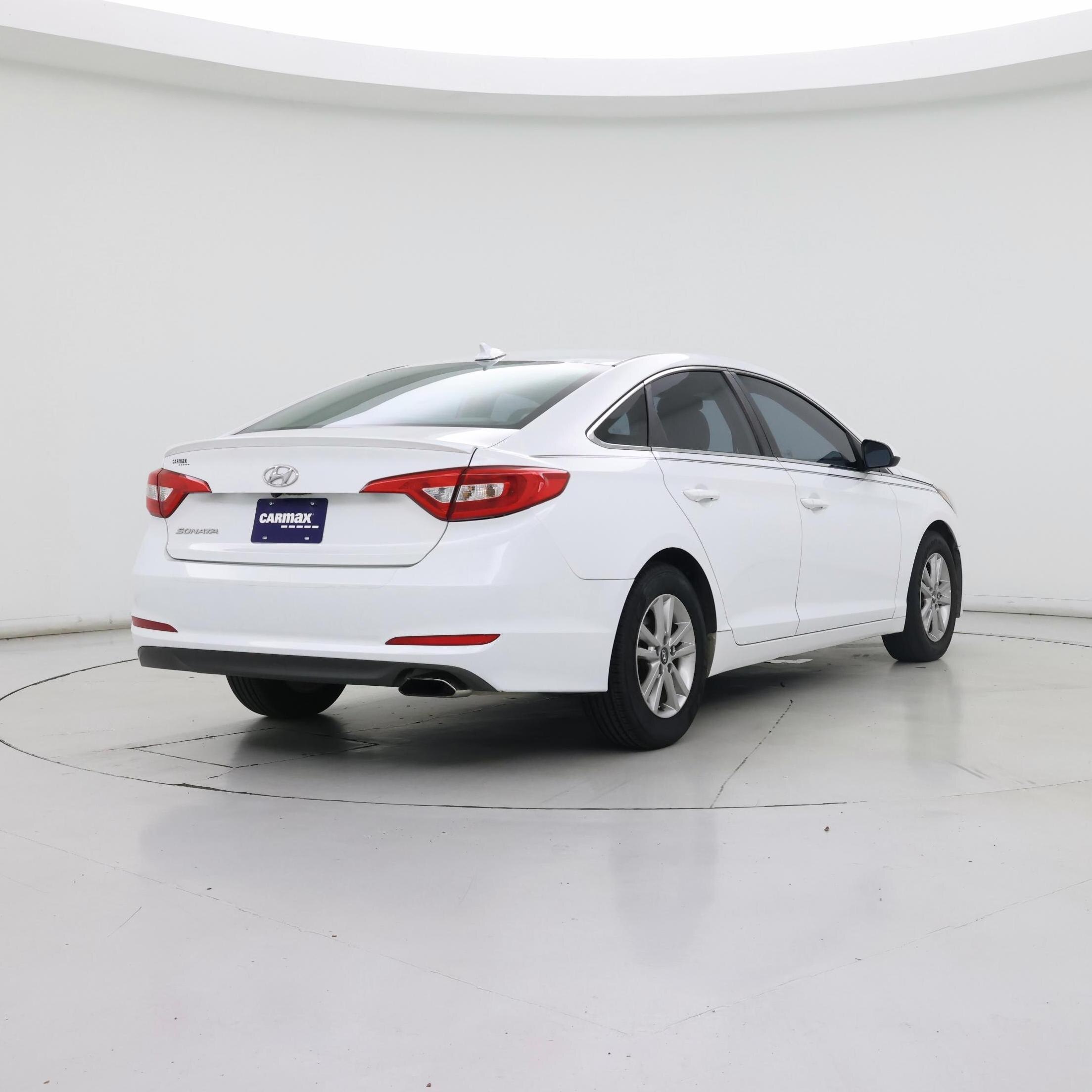 Thumbnail: 2016 Hyundai Sonata - 8
