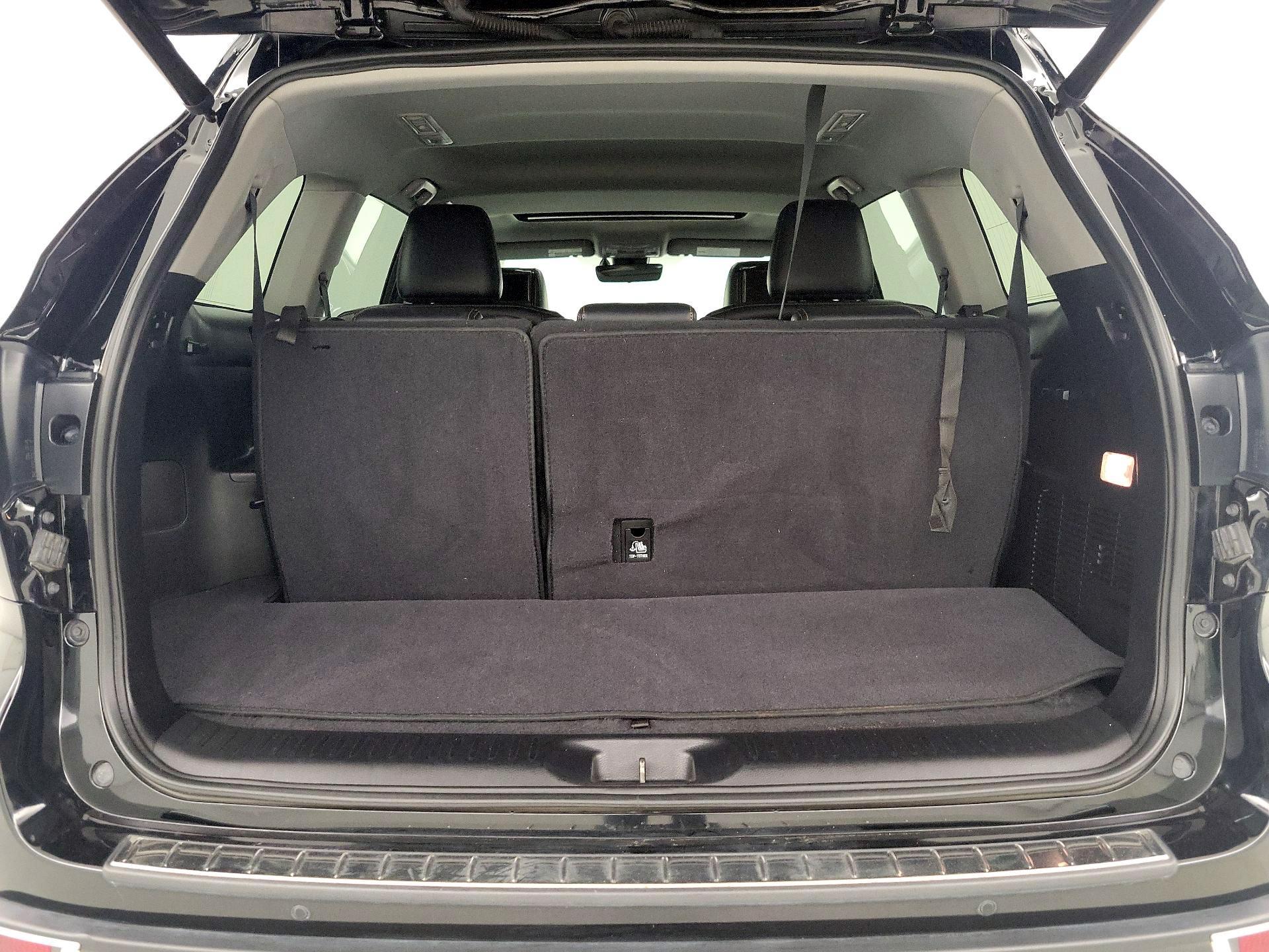 Thumbnail: 2018 Toyota Highlander - 20