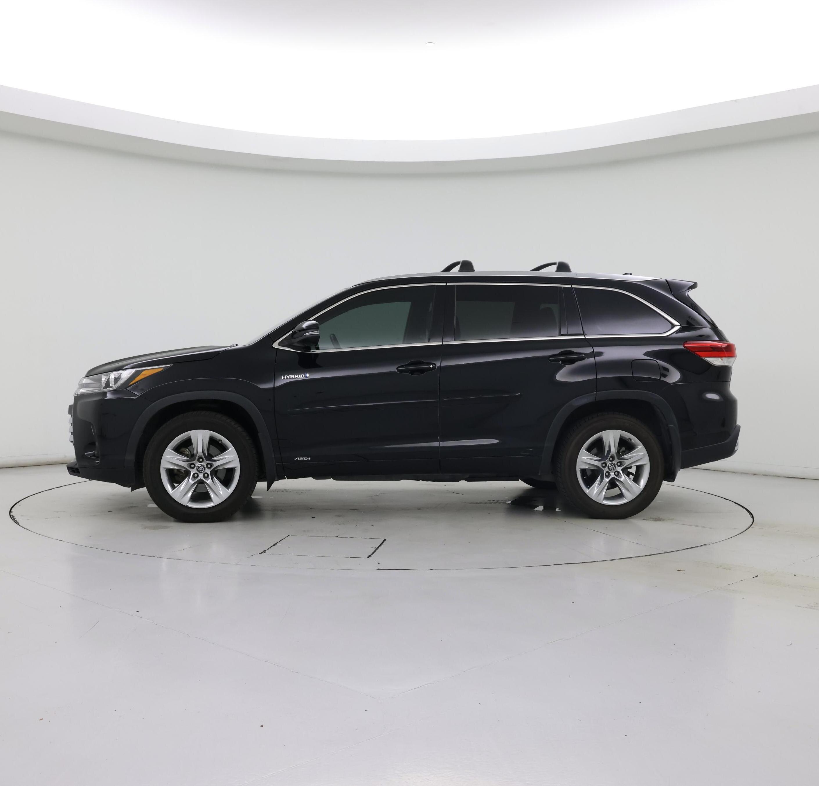 Thumbnail: 2018 Toyota Highlander - 3