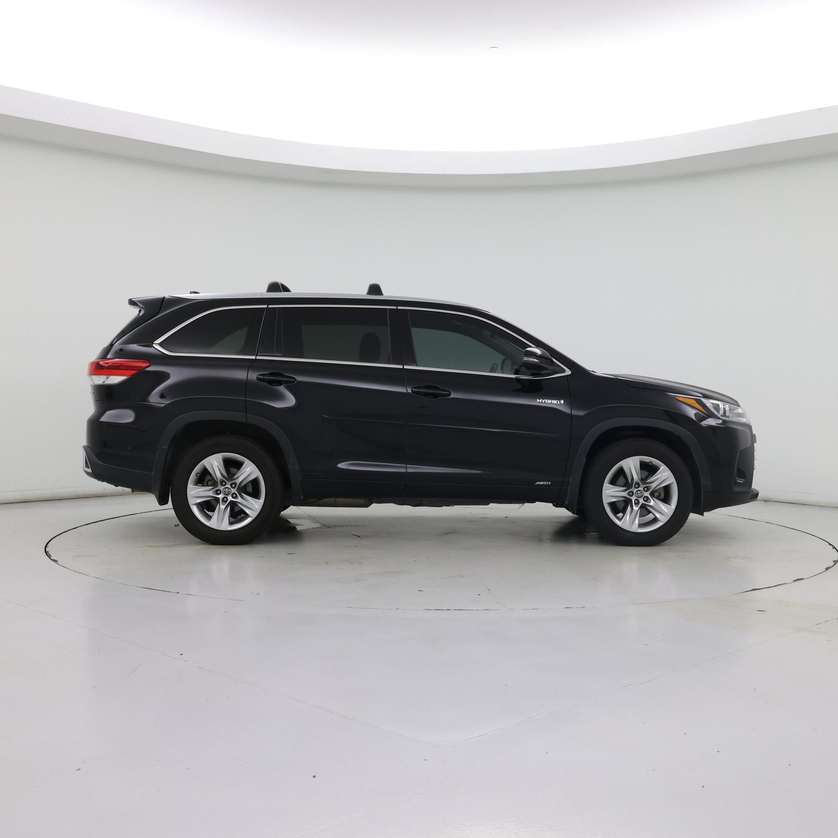 Thumbnail: 2018 Toyota Highlander - 7