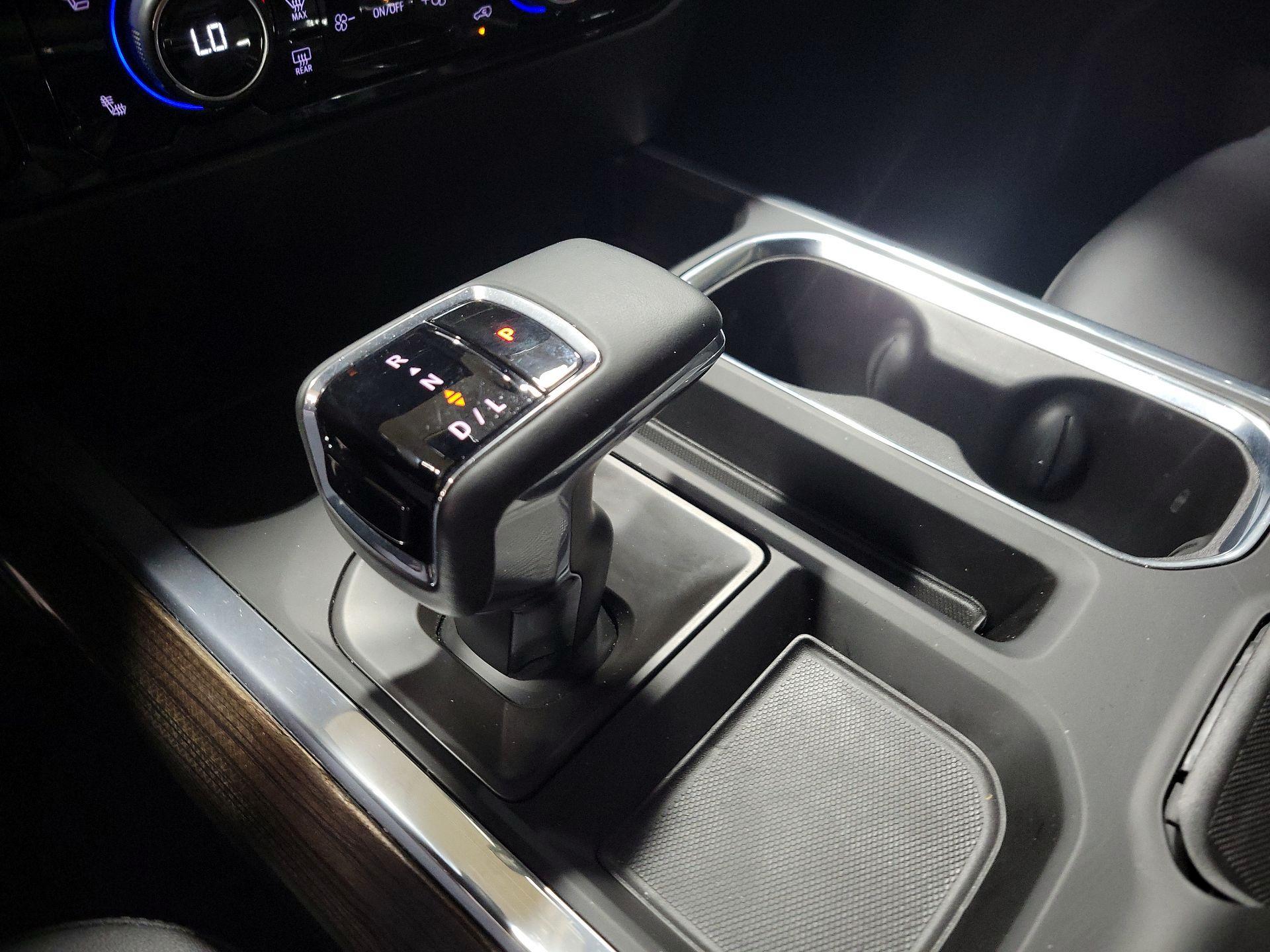 Thumbnail: 2024 Chevrolet Silverado 1500 - 17