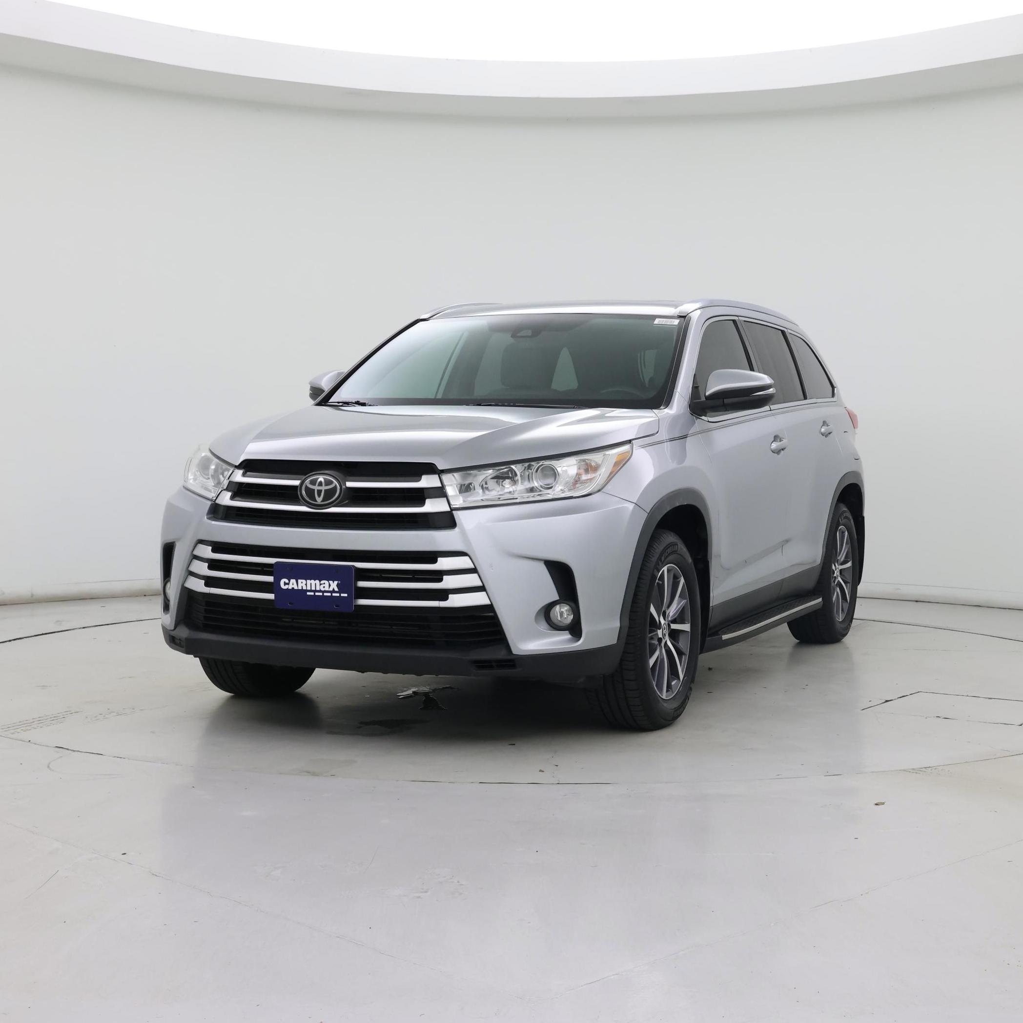 Thumbnail: 2019 Toyota Highlander - 4