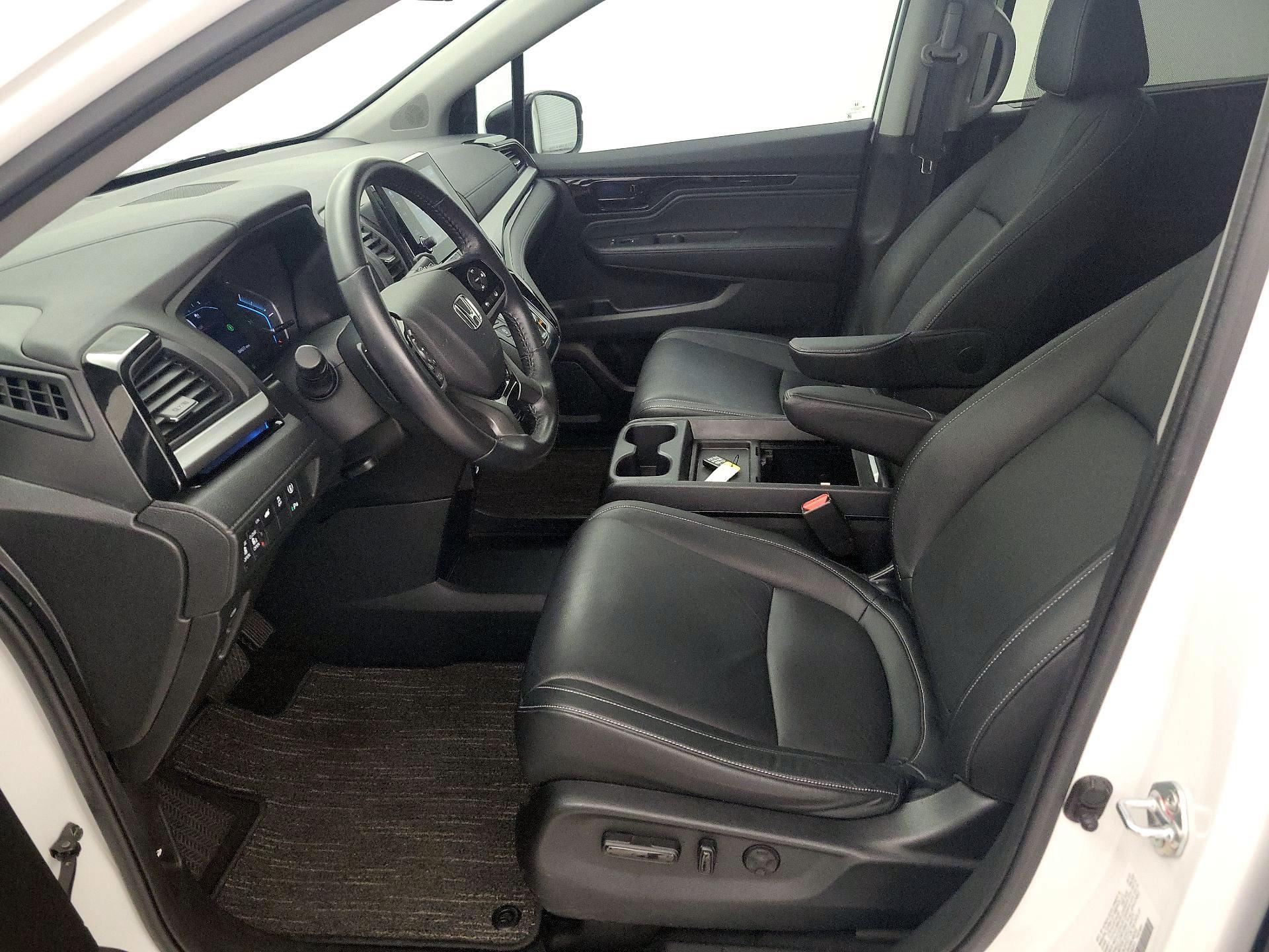 Thumbnail: 2023 Honda Odyssey - 11