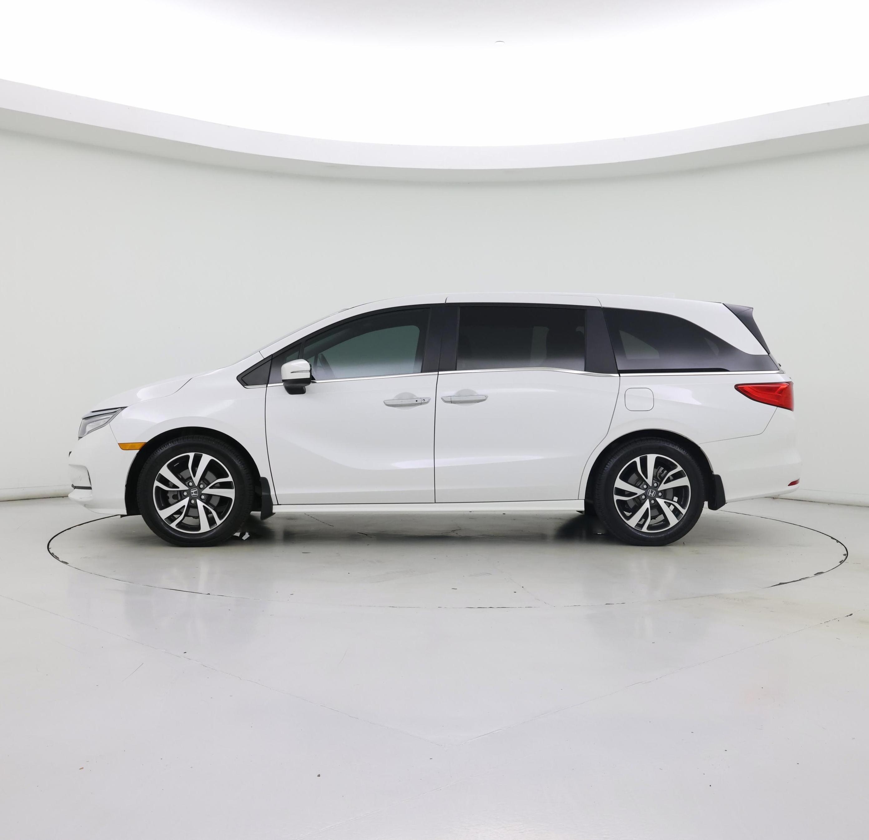 Thumbnail: 2023 Honda Odyssey - 3