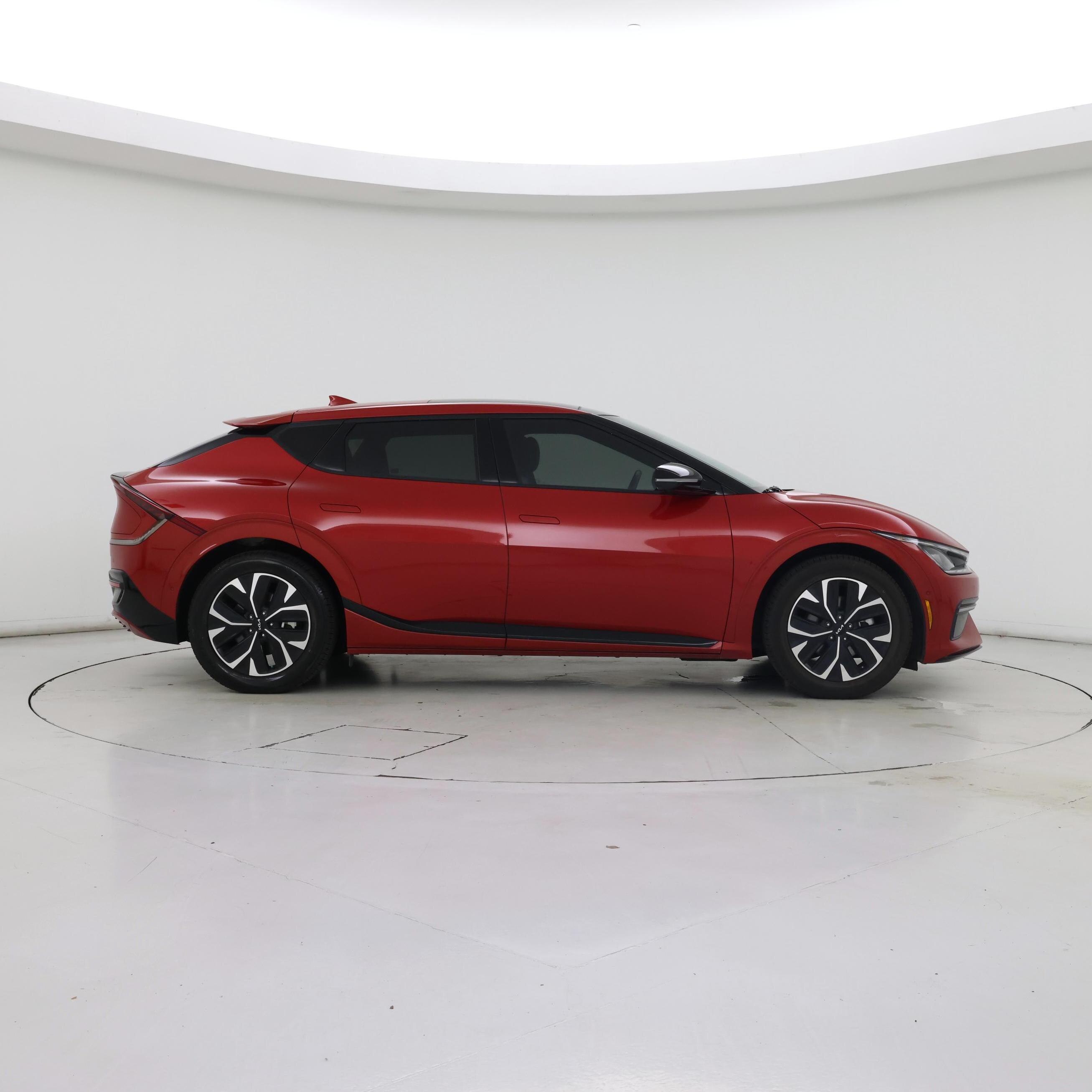 Thumbnail: 2022 Kia EV6 - 7