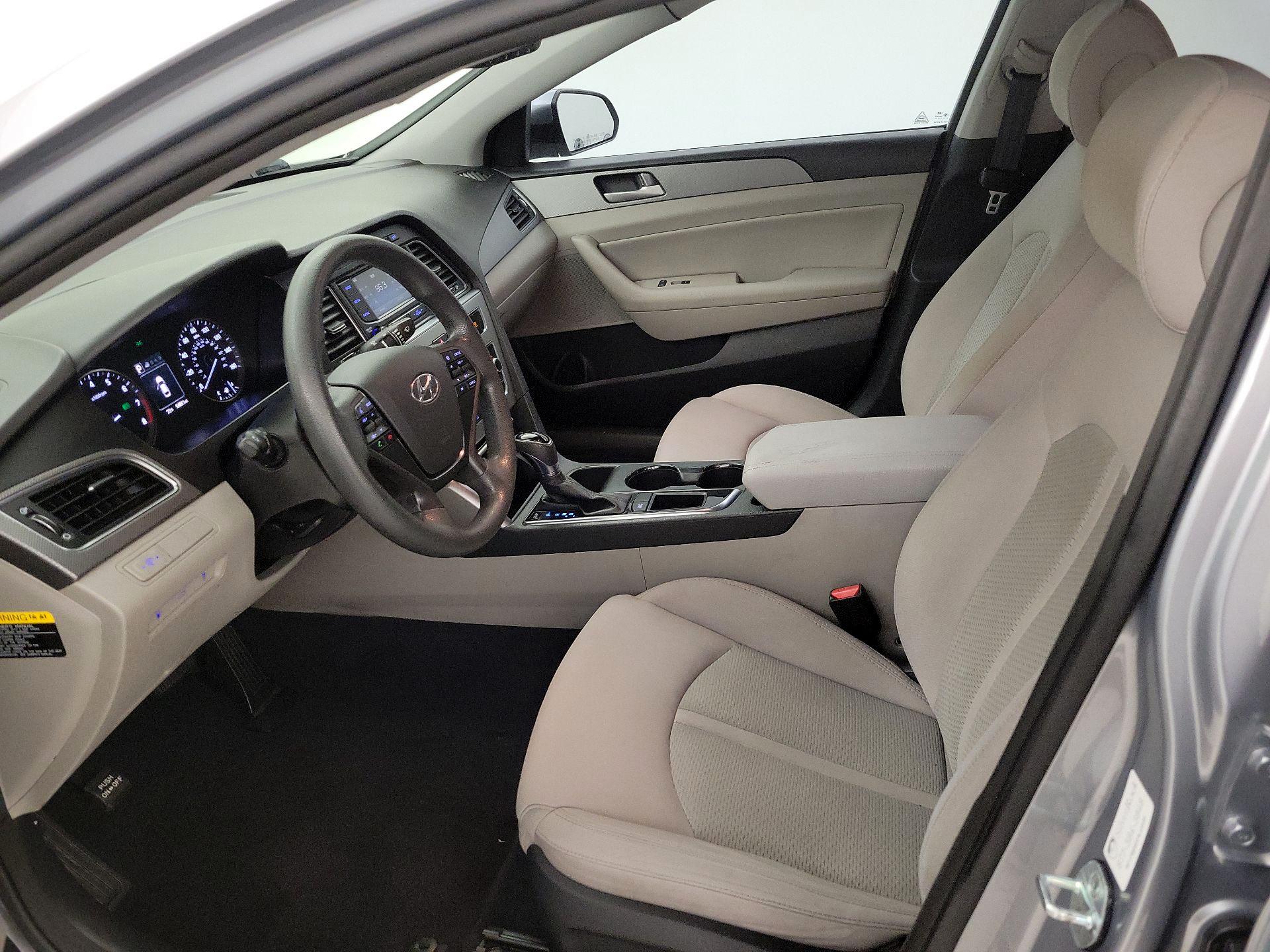 Thumbnail: 2015 Hyundai Sonata - 11