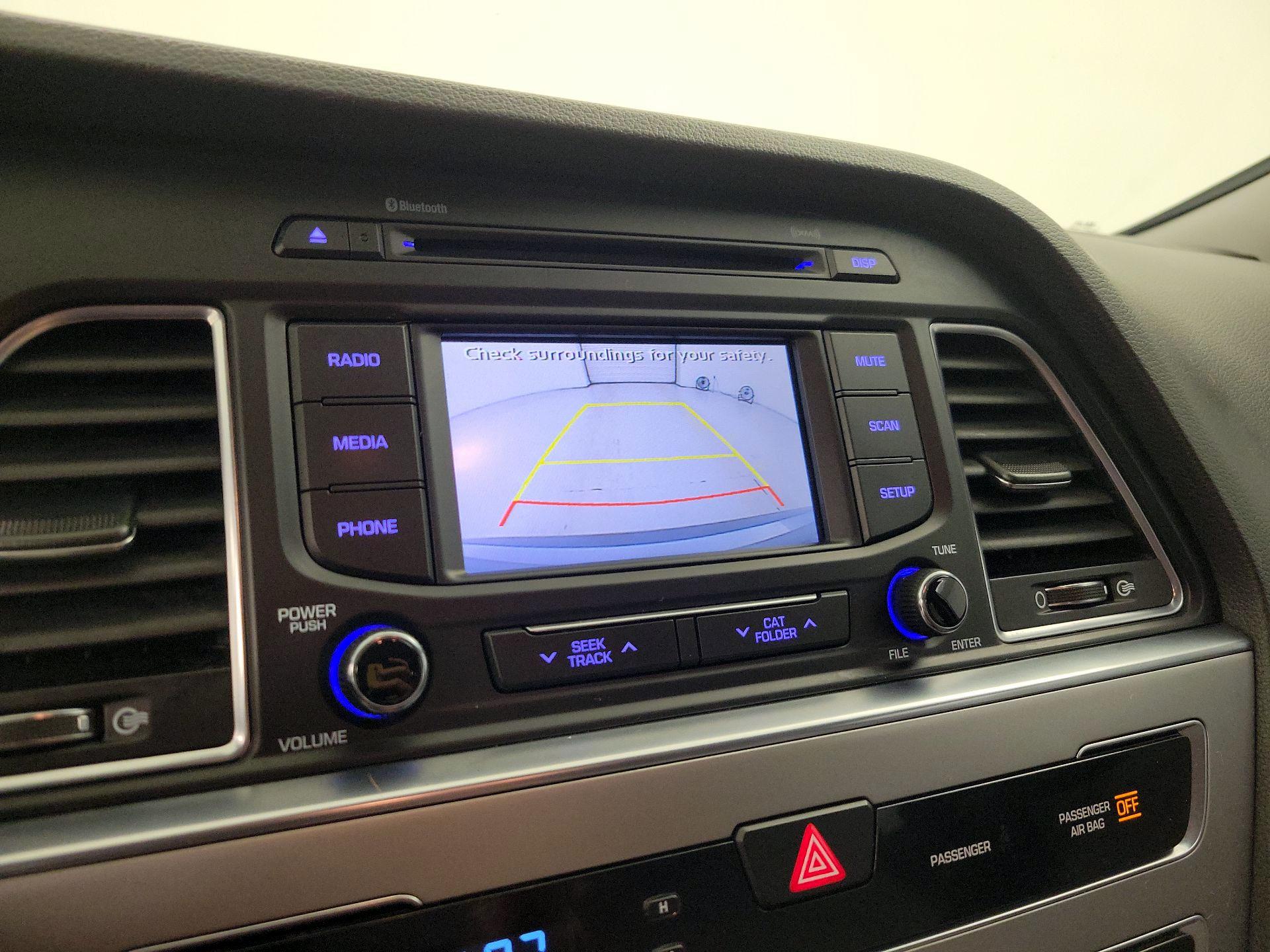 Thumbnail: 2015 Hyundai Sonata - 14