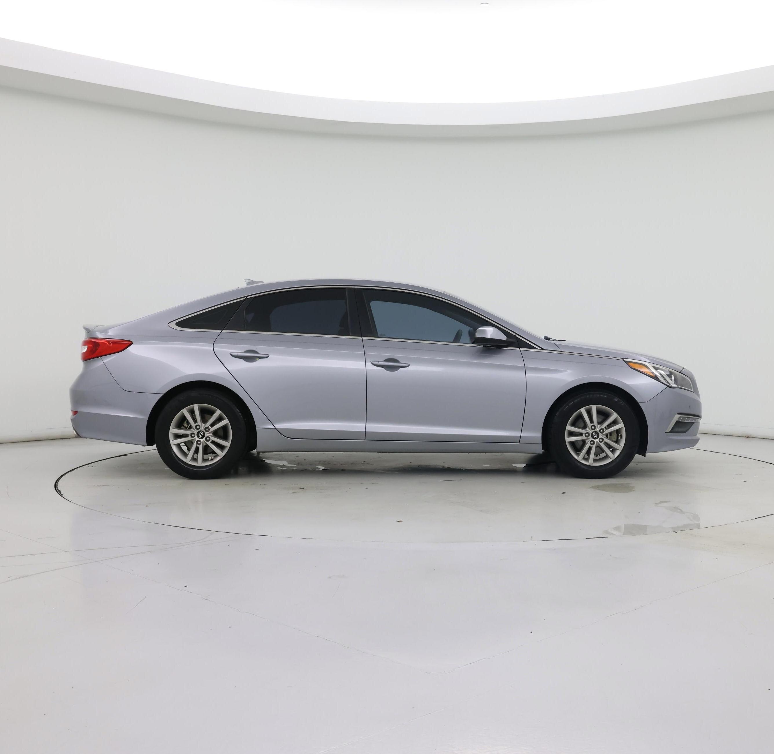 Thumbnail: 2015 Hyundai Sonata - 7