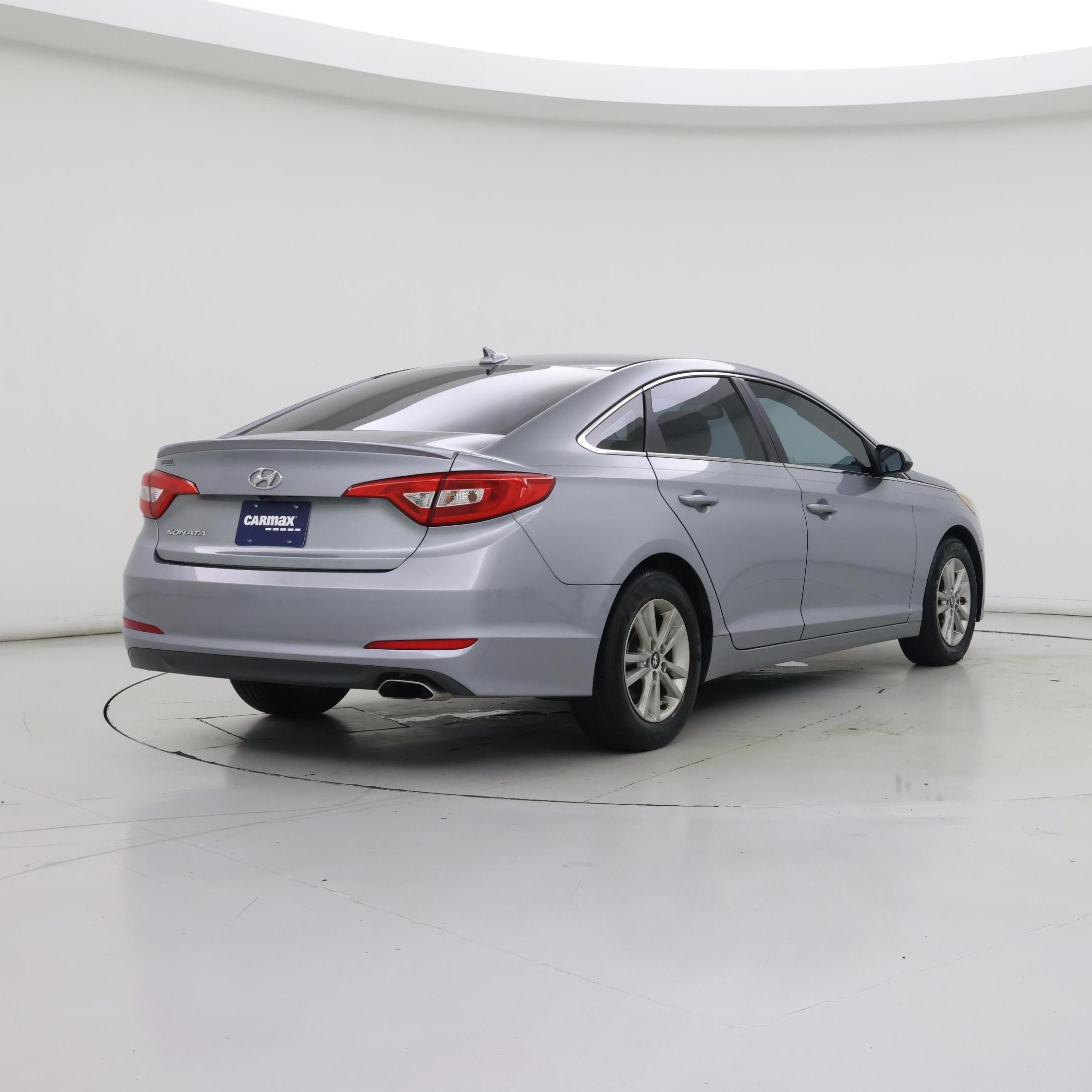 Thumbnail: 2015 Hyundai Sonata - 8