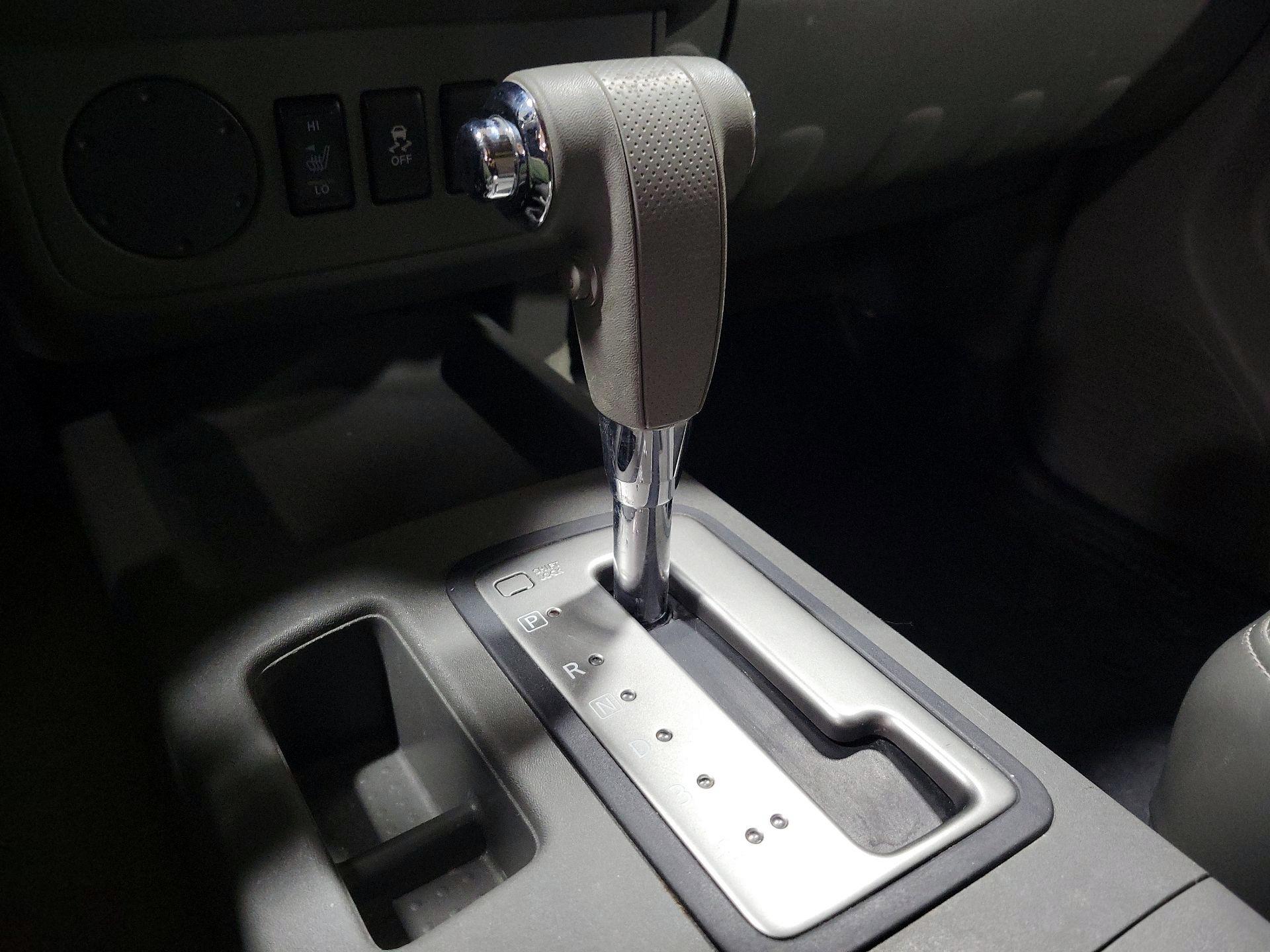 Thumbnail: 2015 Nissan Frontier - 17