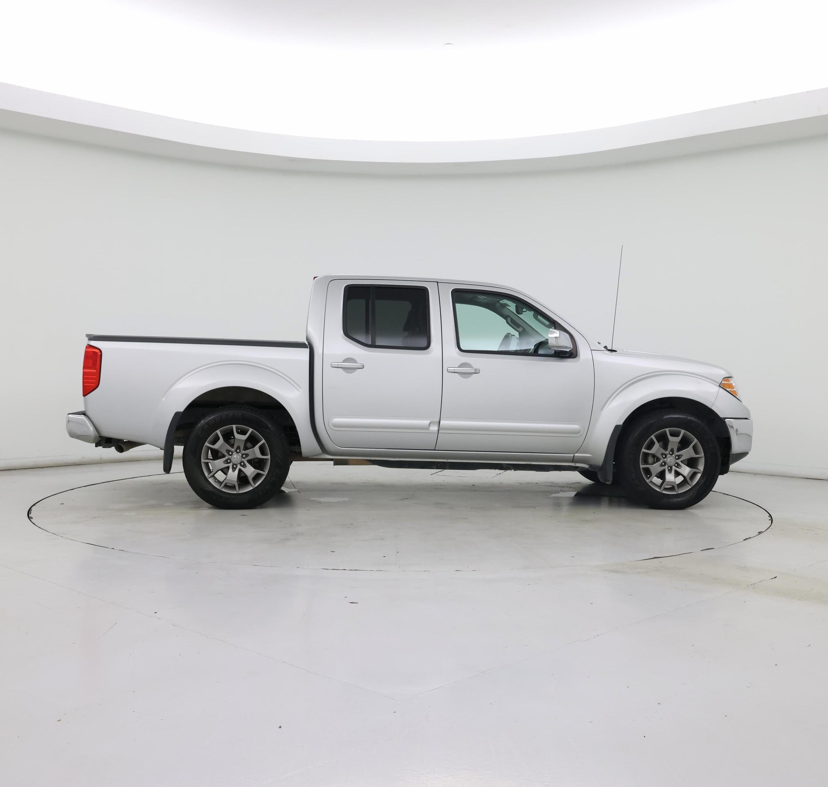 Thumbnail: 2015 Nissan Frontier - 7