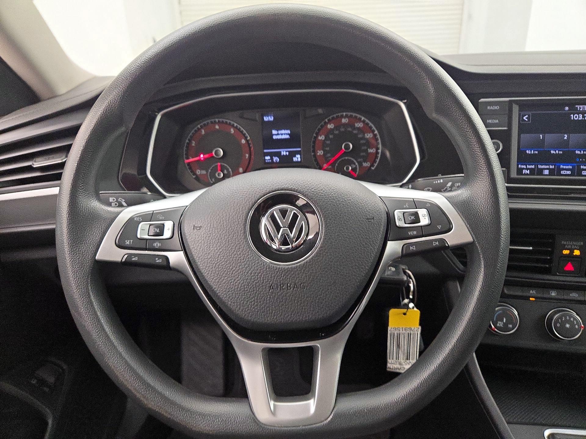 Thumbnail: 2021 Volkswagen Jetta - 10