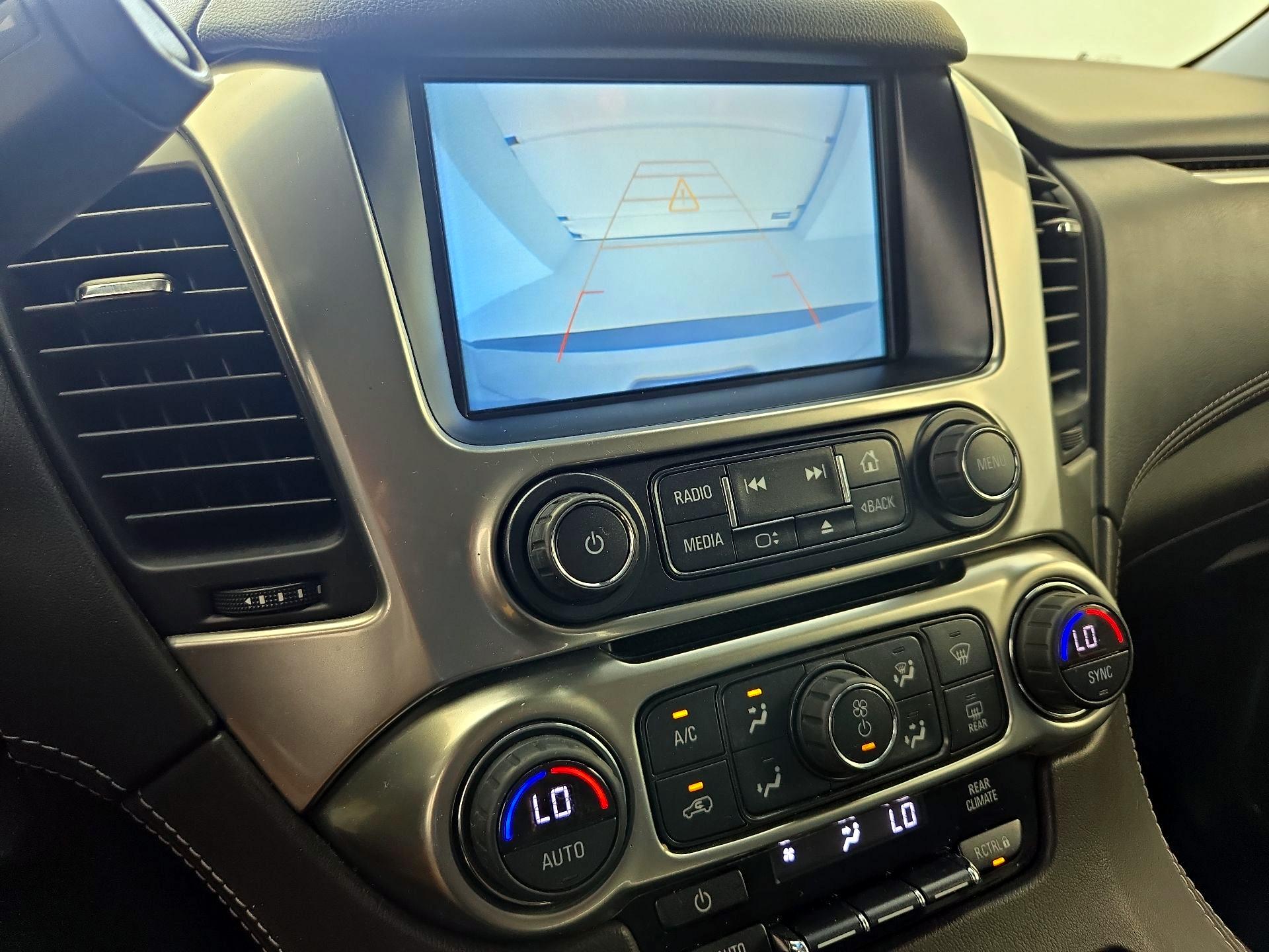 Thumbnail: 2019 Chevrolet Suburban - 14