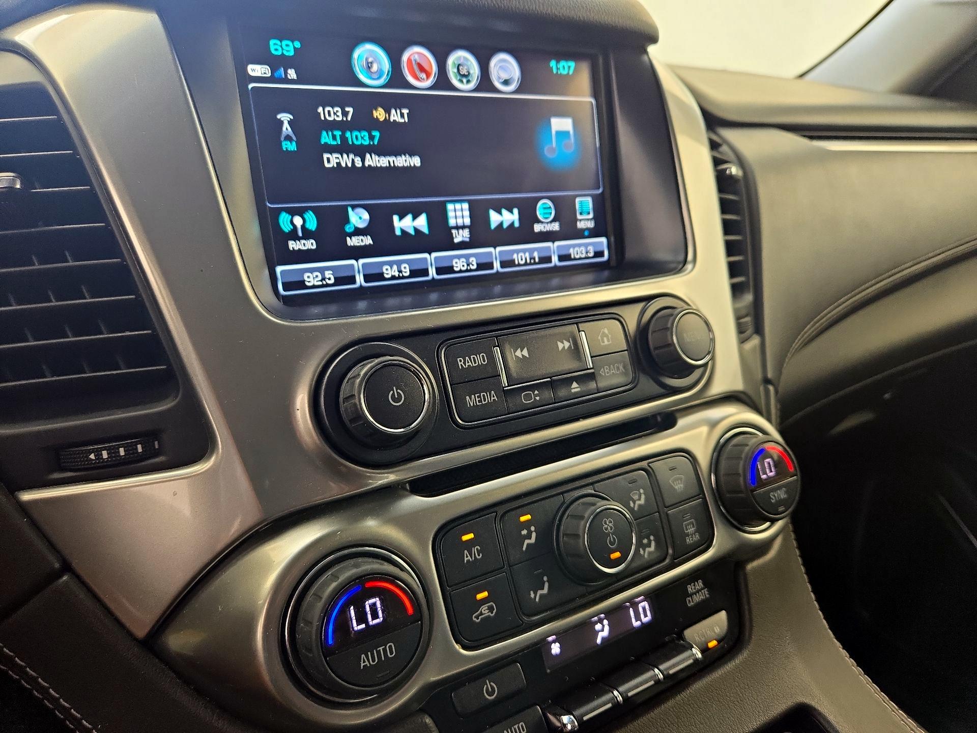 Thumbnail: 2019 Chevrolet Suburban - 15