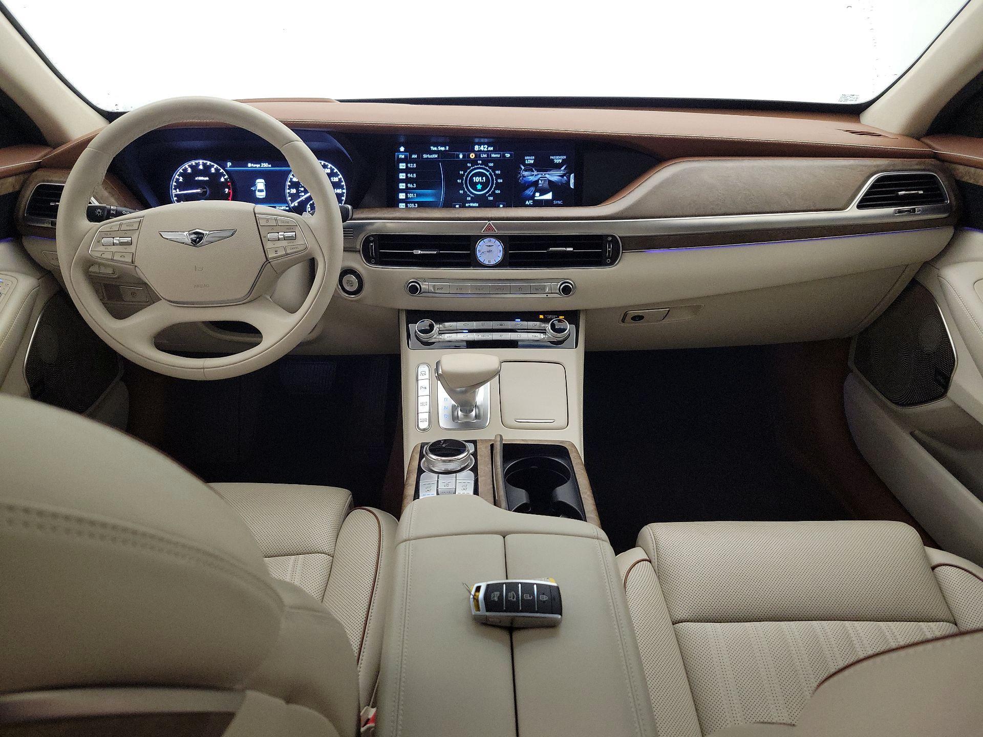 Thumbnail: 2021 Genesis G90 - 9