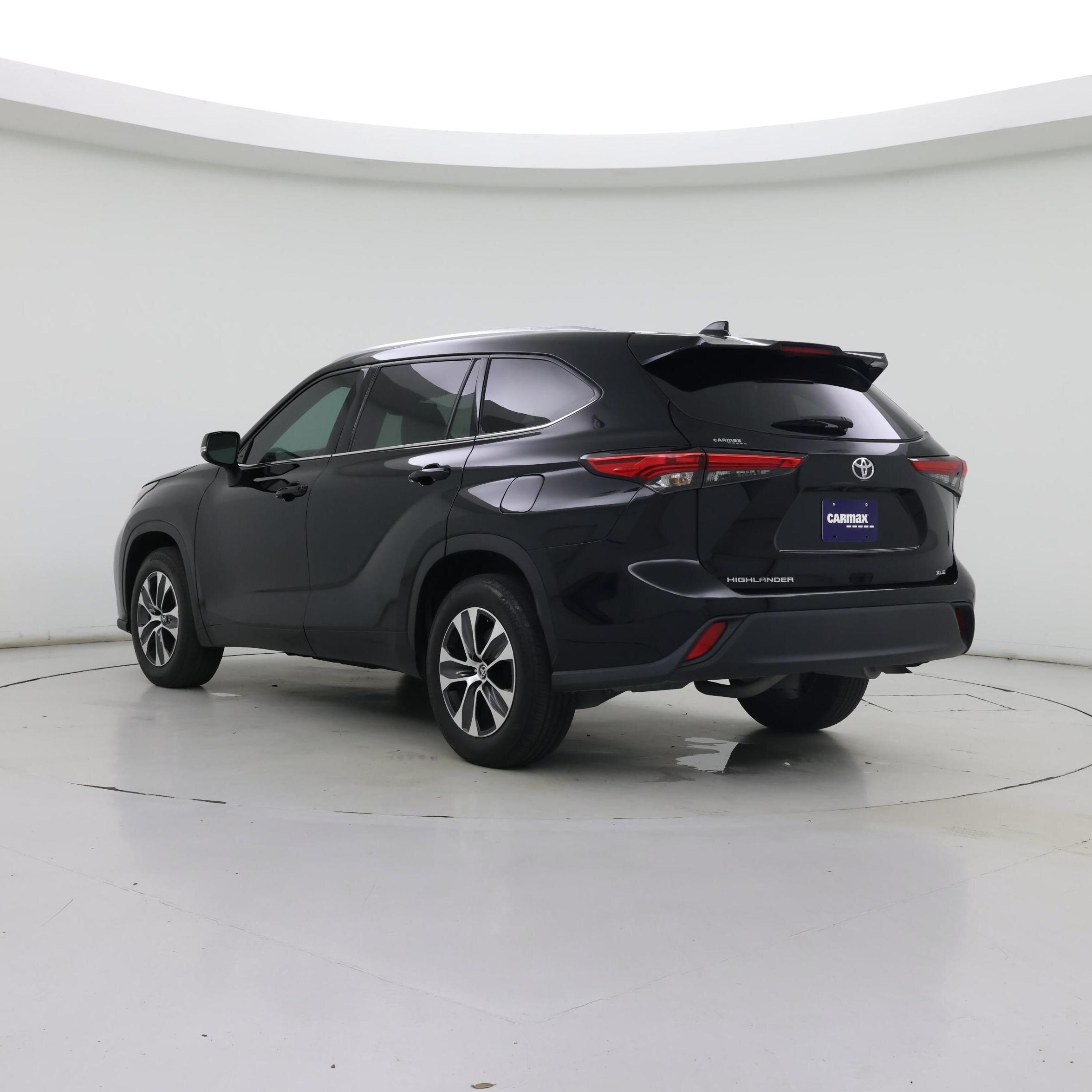 Thumbnail: 2021 Toyota Highlander - 2