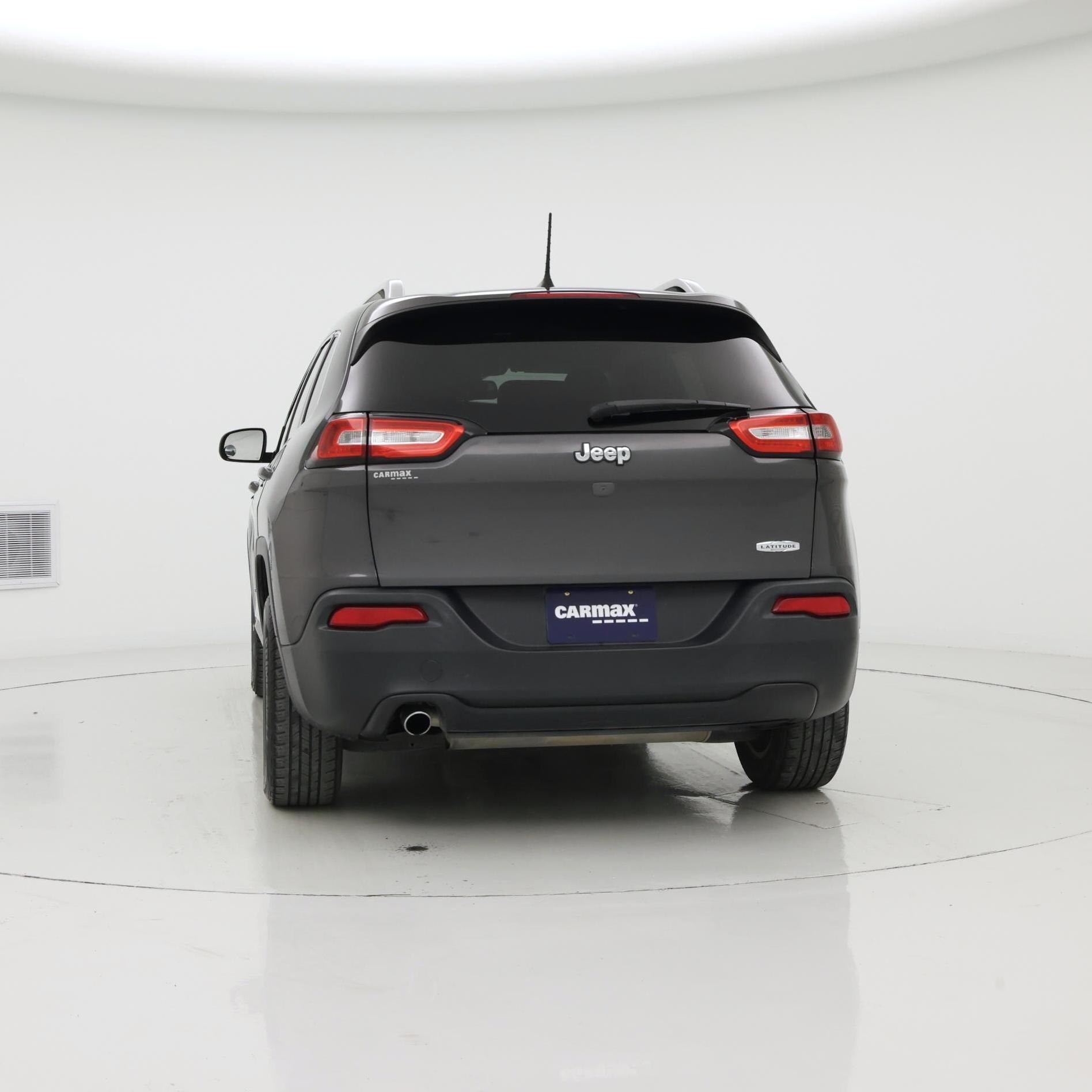 Thumbnail: 2016 Jeep Cherokee - 6