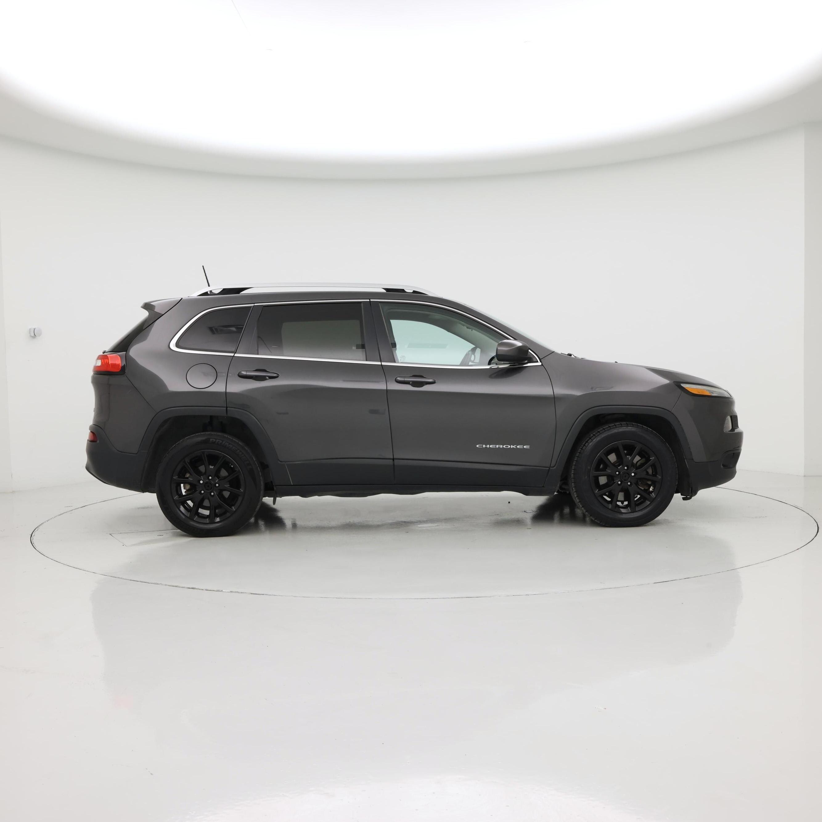 Thumbnail: 2016 Jeep Cherokee - 7