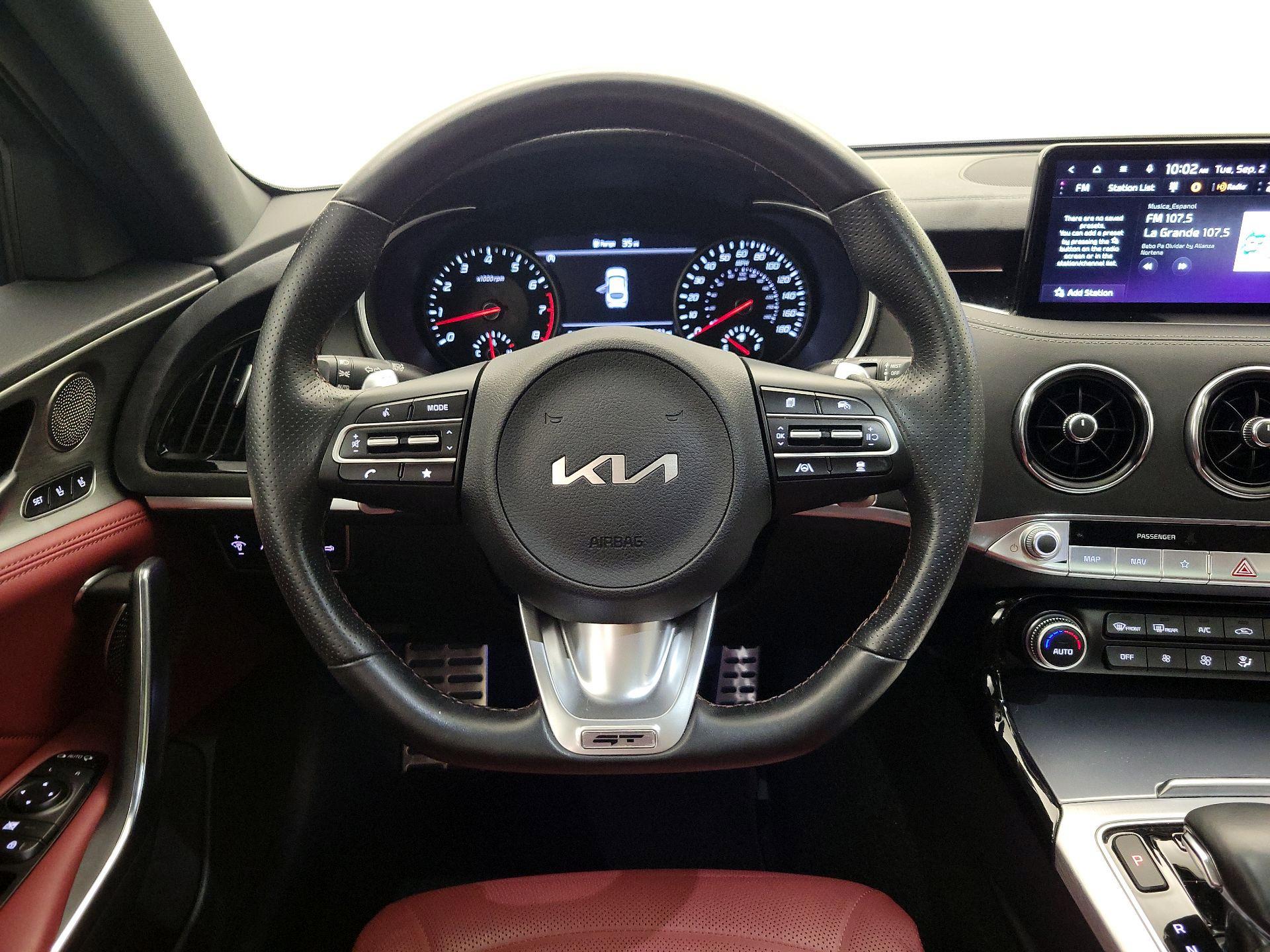 Thumbnail: 2023 Kia Stinger - 10