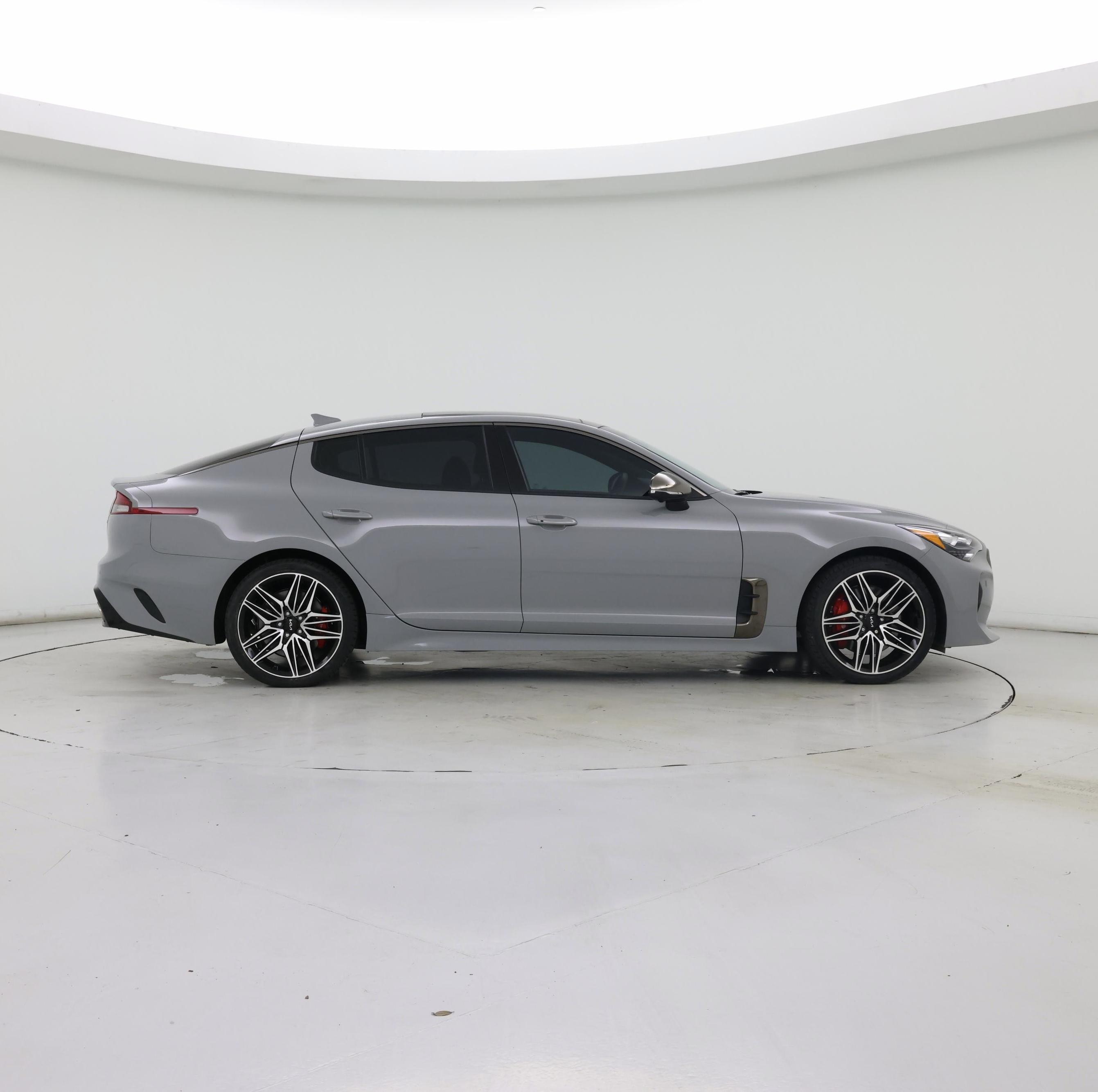 Thumbnail: 2023 Kia Stinger - 7