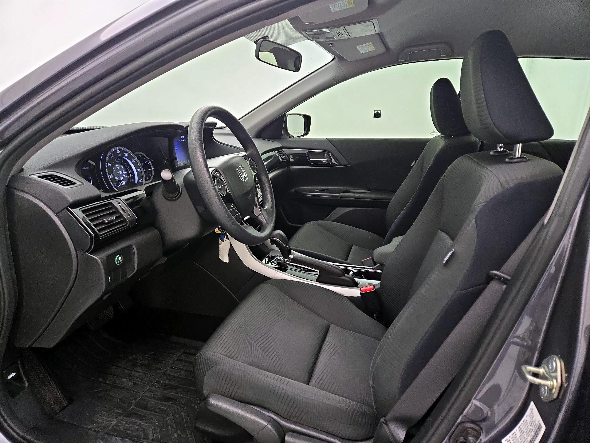 Thumbnail: 2017 Honda Accord - 11