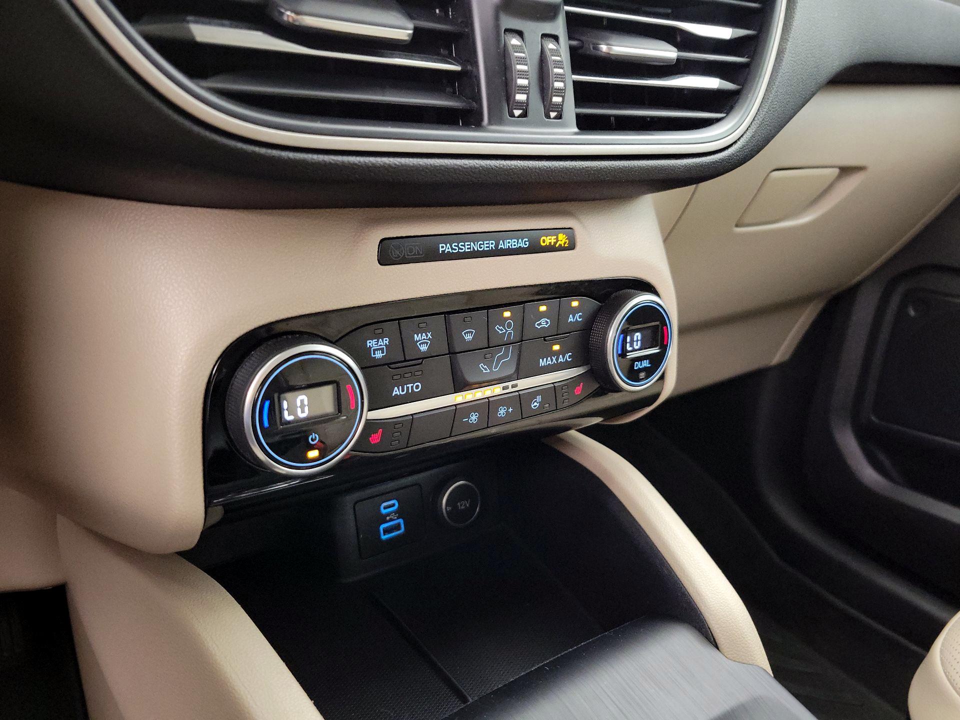 Thumbnail: 2021 Ford Escape - 16