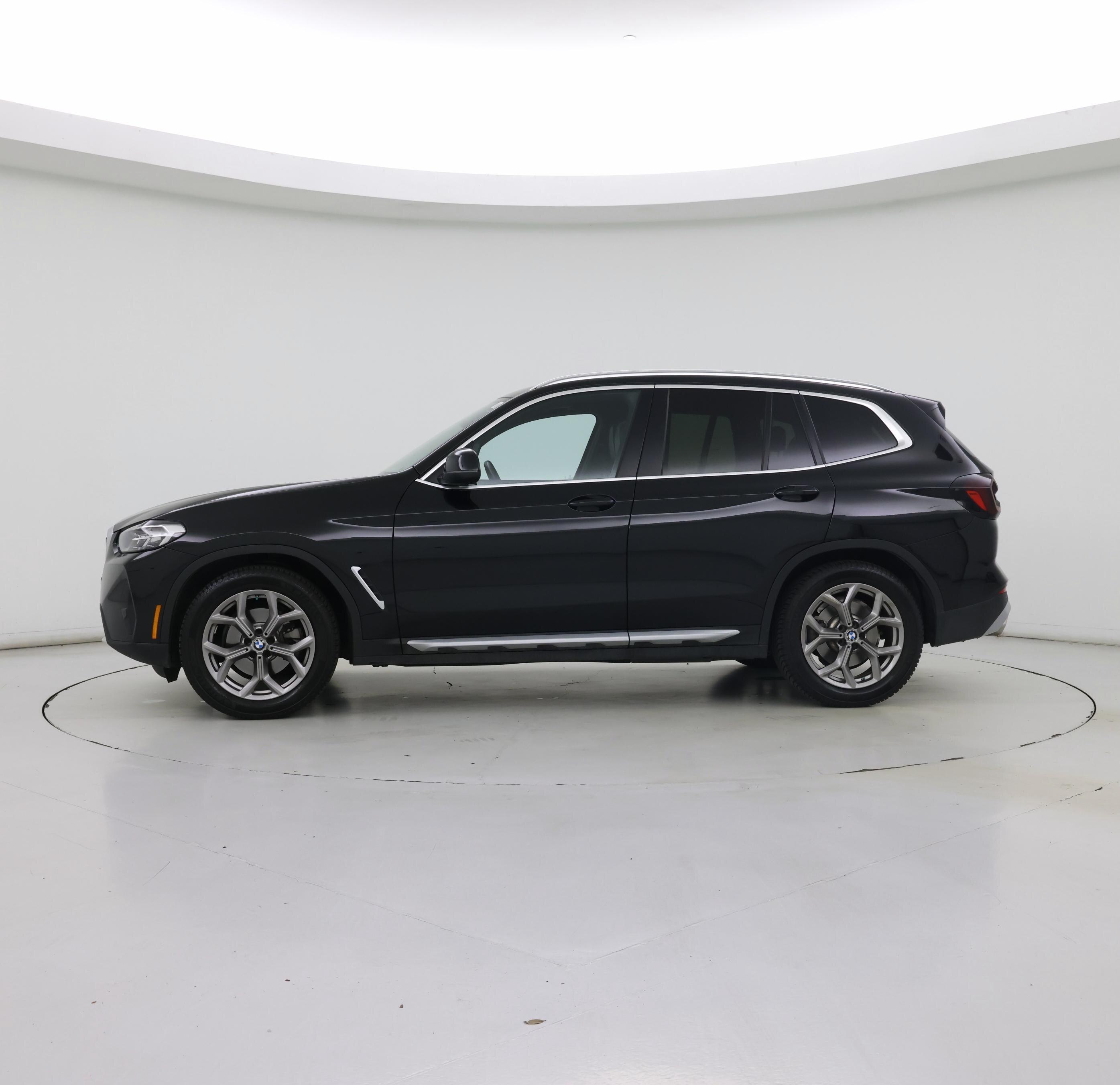 Thumbnail: 2022 BMW X3 - 3