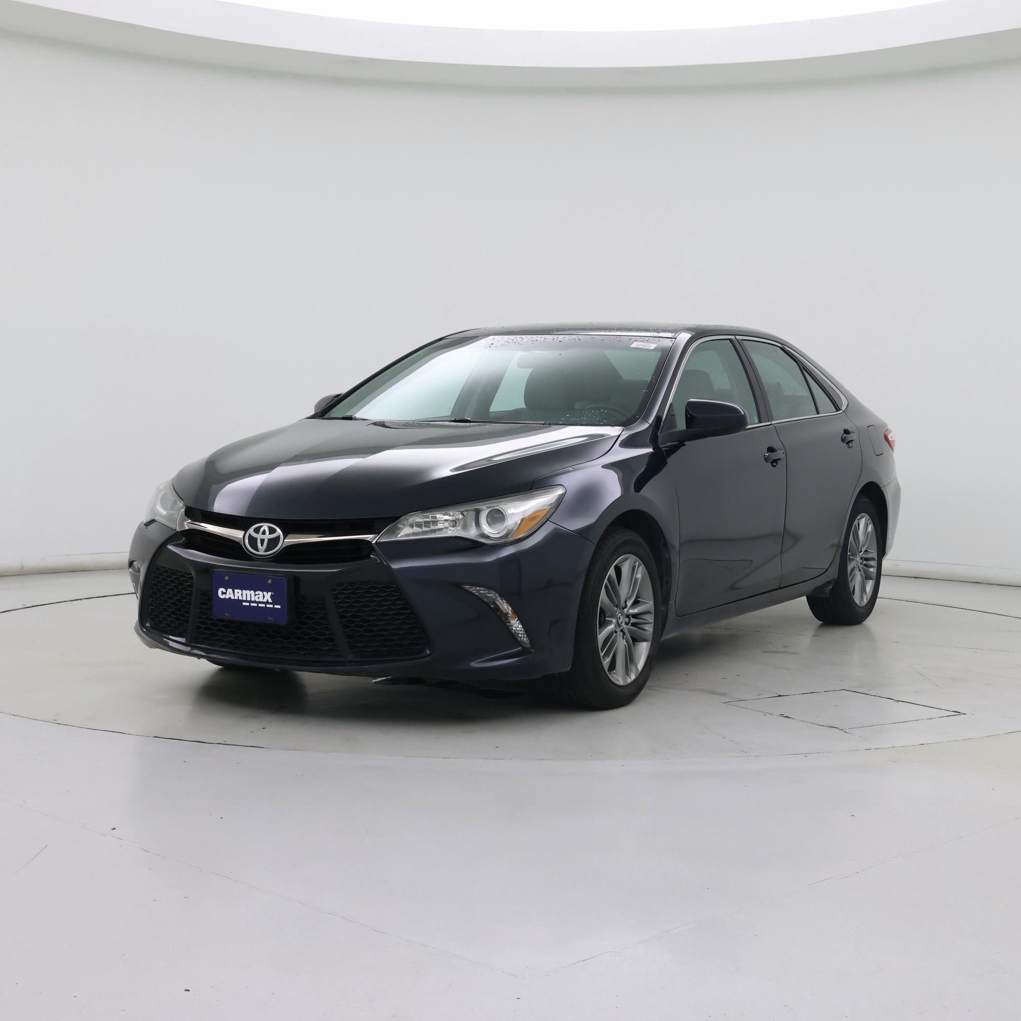 Thumbnail: 2017 Toyota Camry - 4