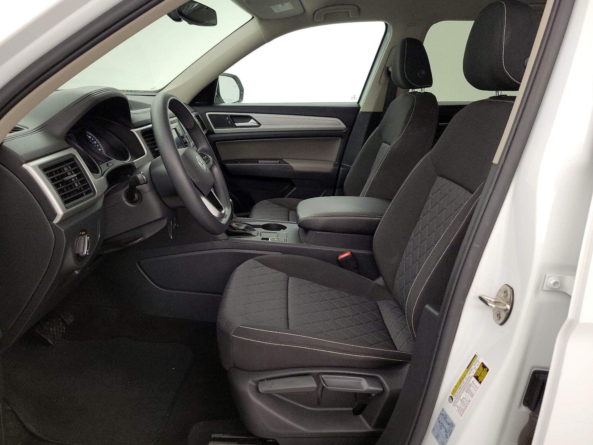 Thumbnail: 2021 Volkswagen Atlas - 11