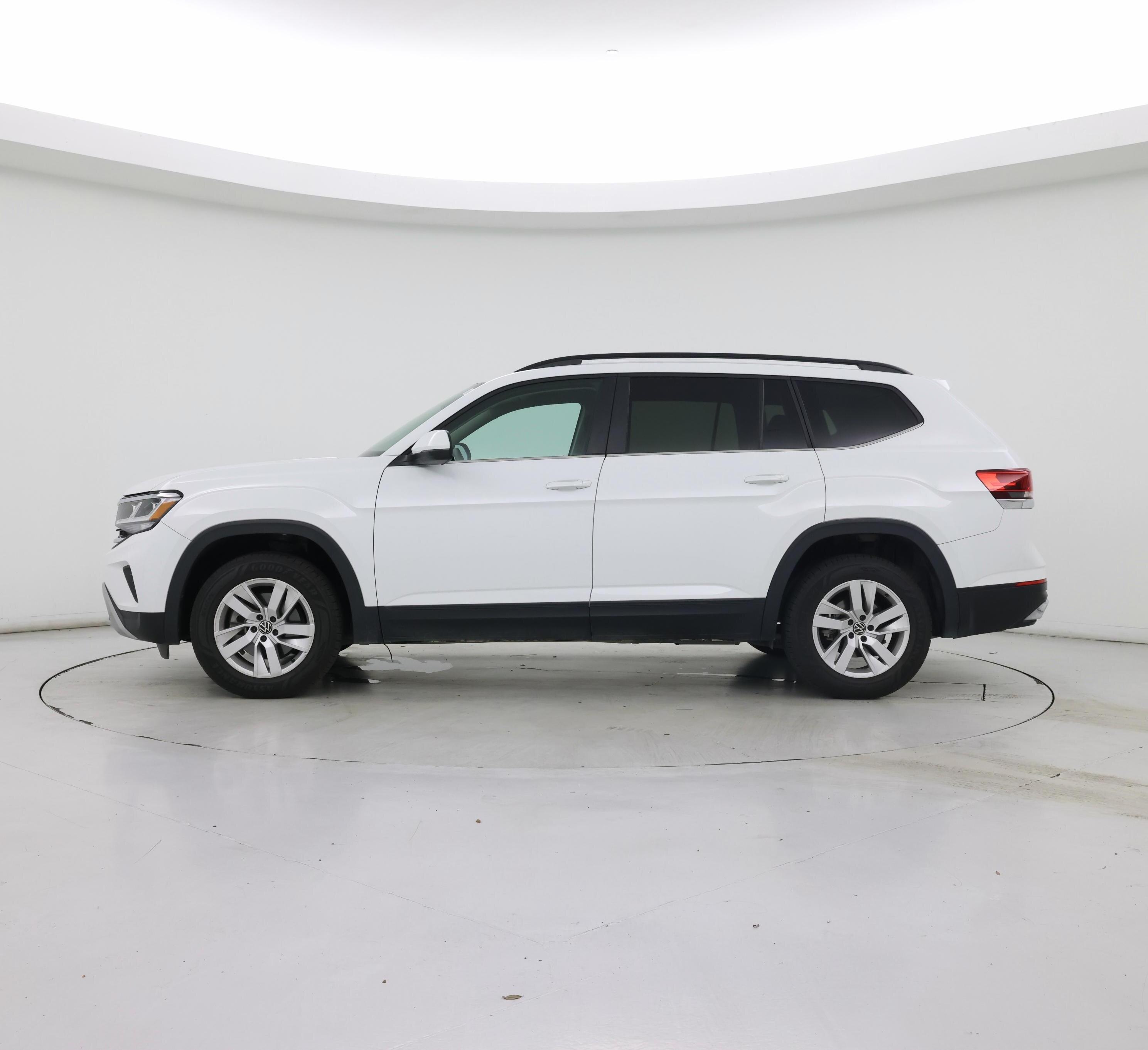 Thumbnail: 2021 Volkswagen Atlas - 3