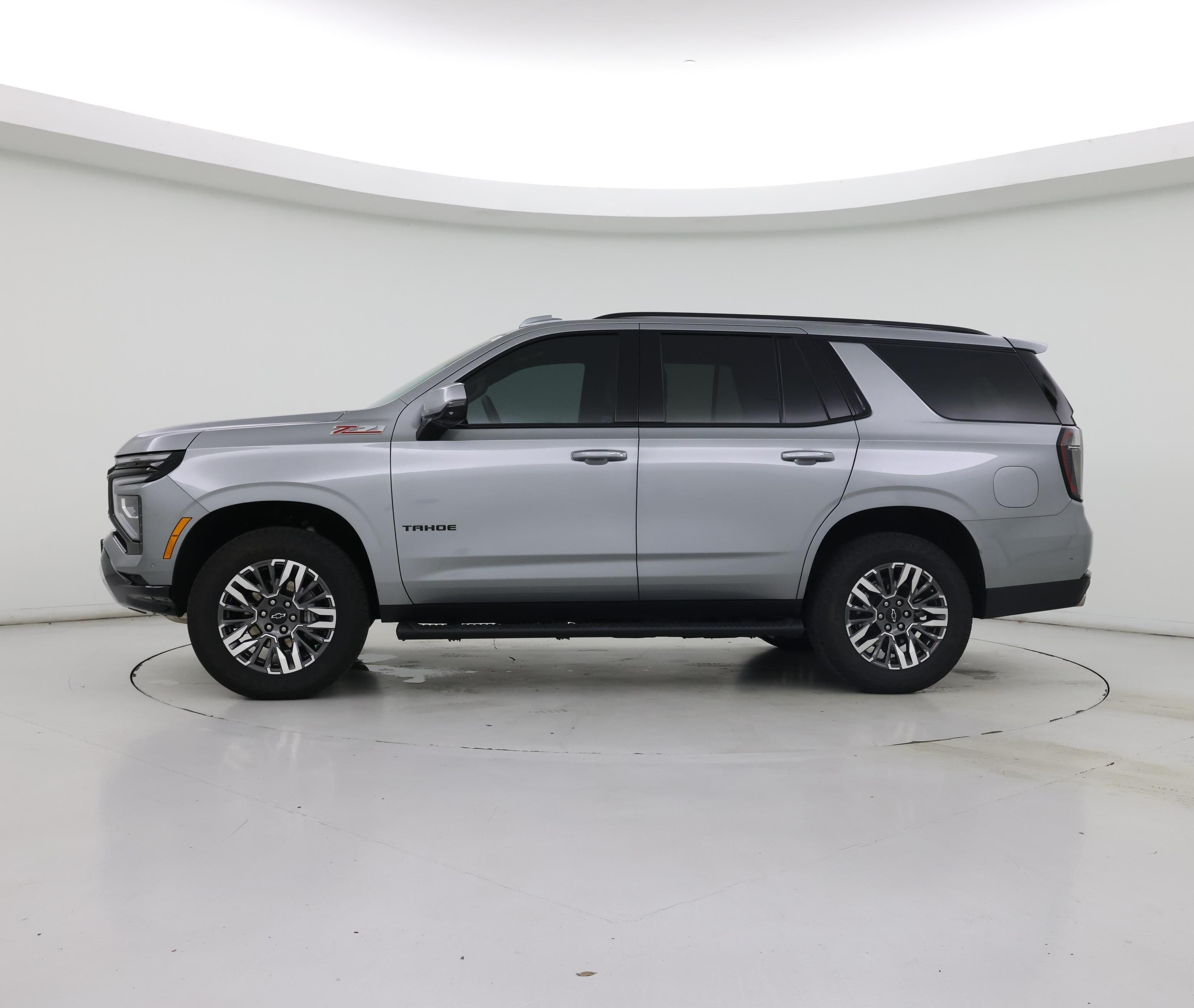 Thumbnail: 2025 Chevrolet Tahoe - 3