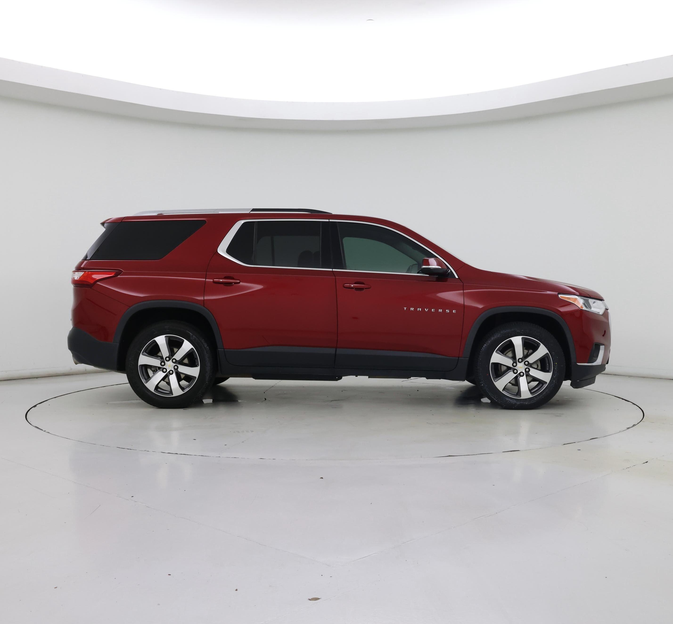Thumbnail: 2018 Chevrolet Traverse - 7