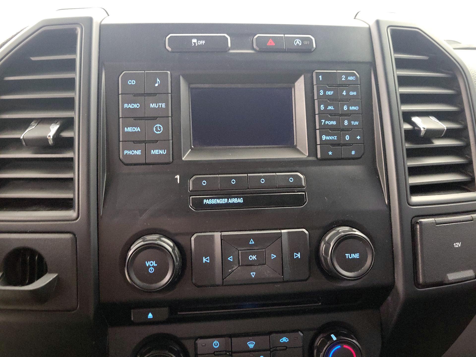 Thumbnail: 2016 Ford F-150 - 14