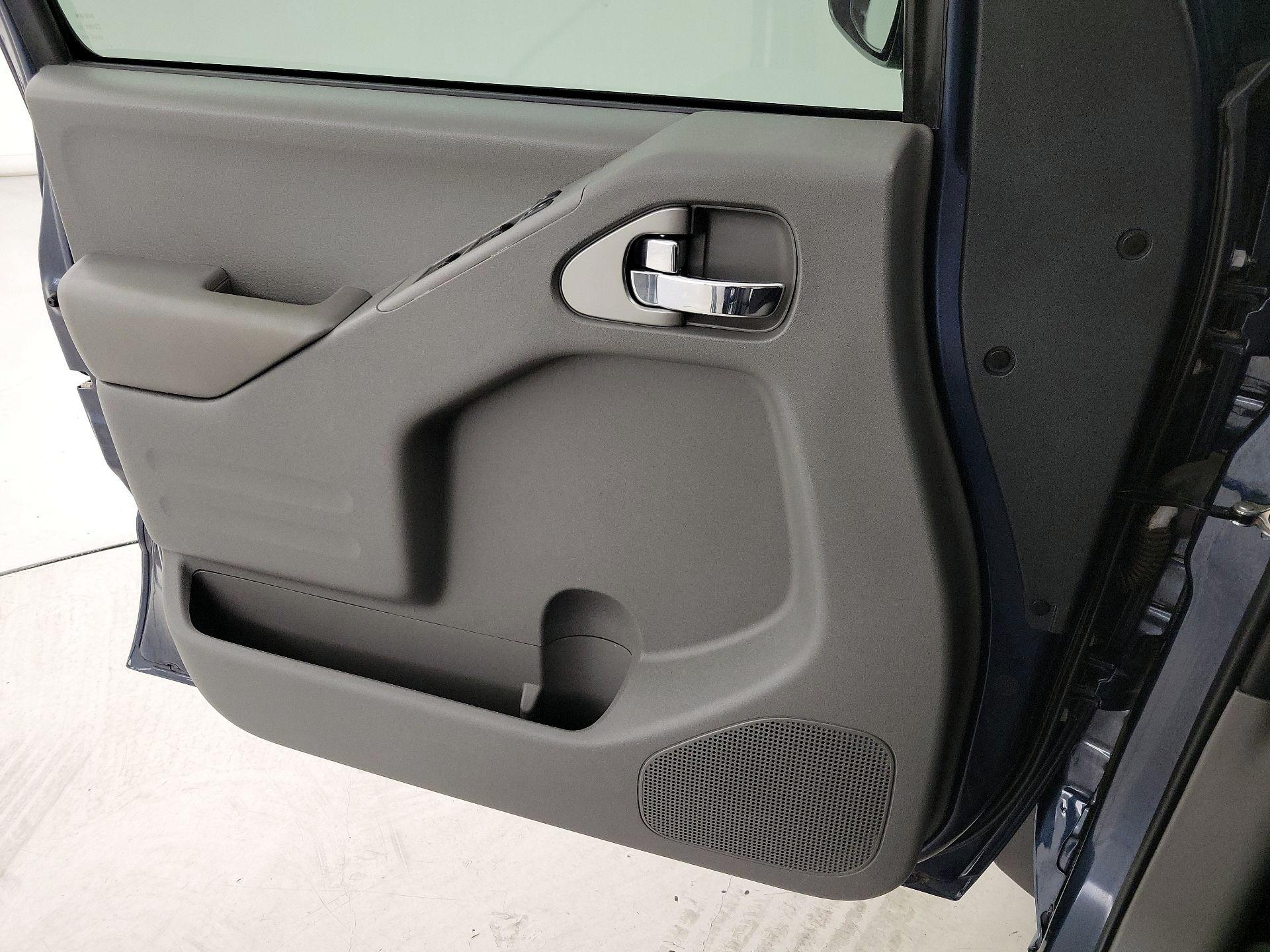 Thumbnail: 2019 Nissan Frontier - 12