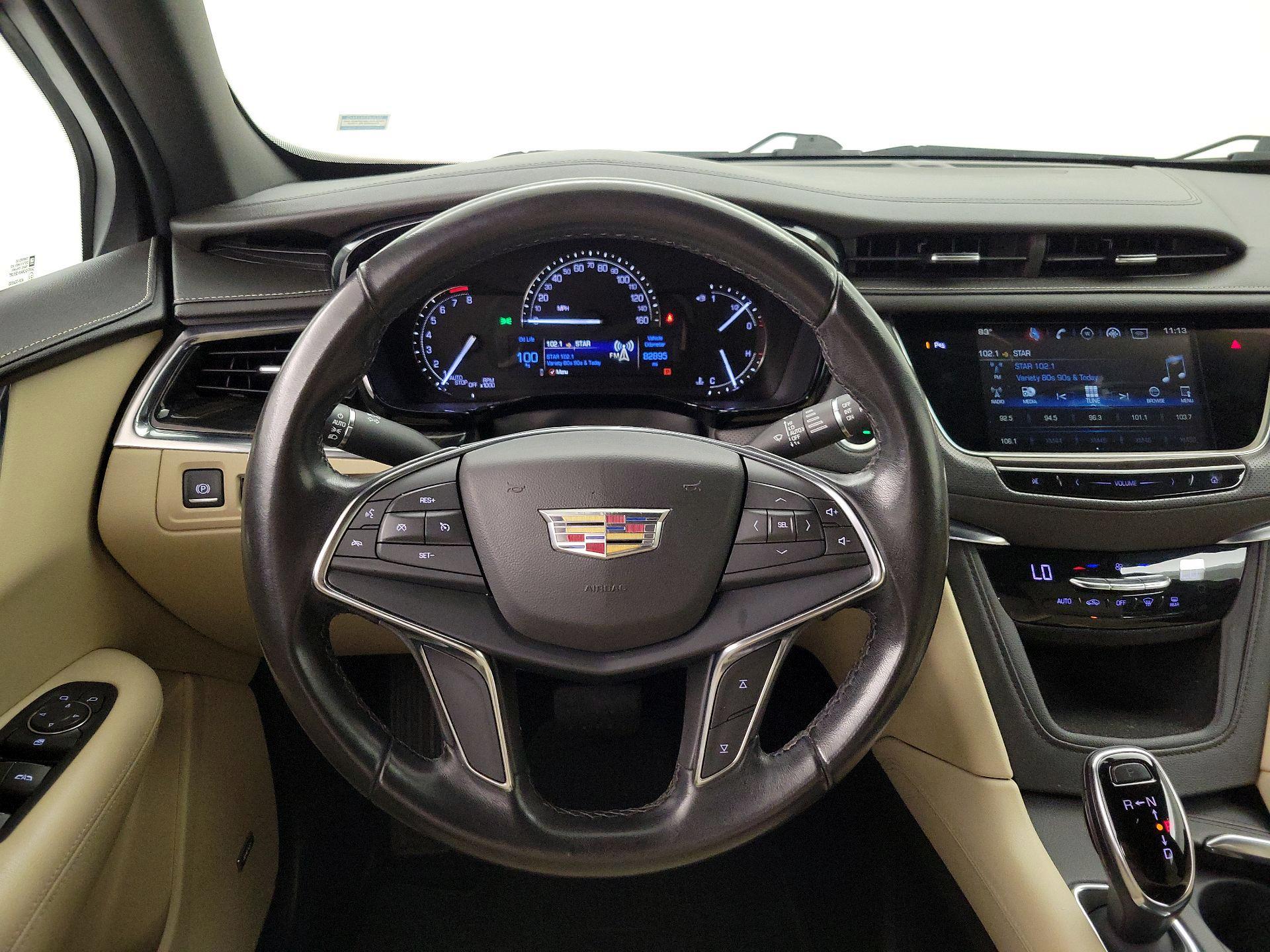 Thumbnail: 2018 Cadillac XT5 - 10