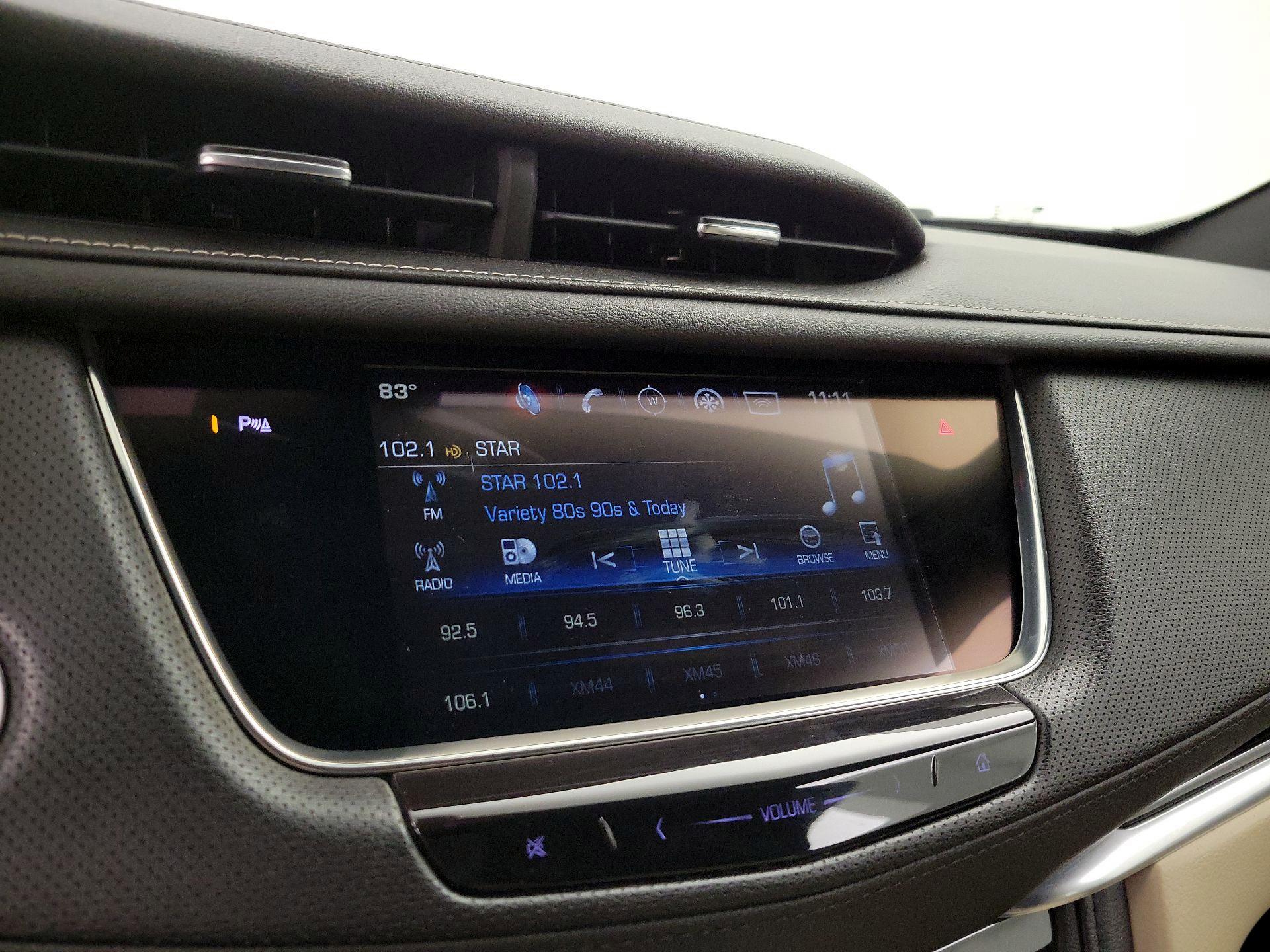 Thumbnail: 2018 Cadillac XT5 - 15