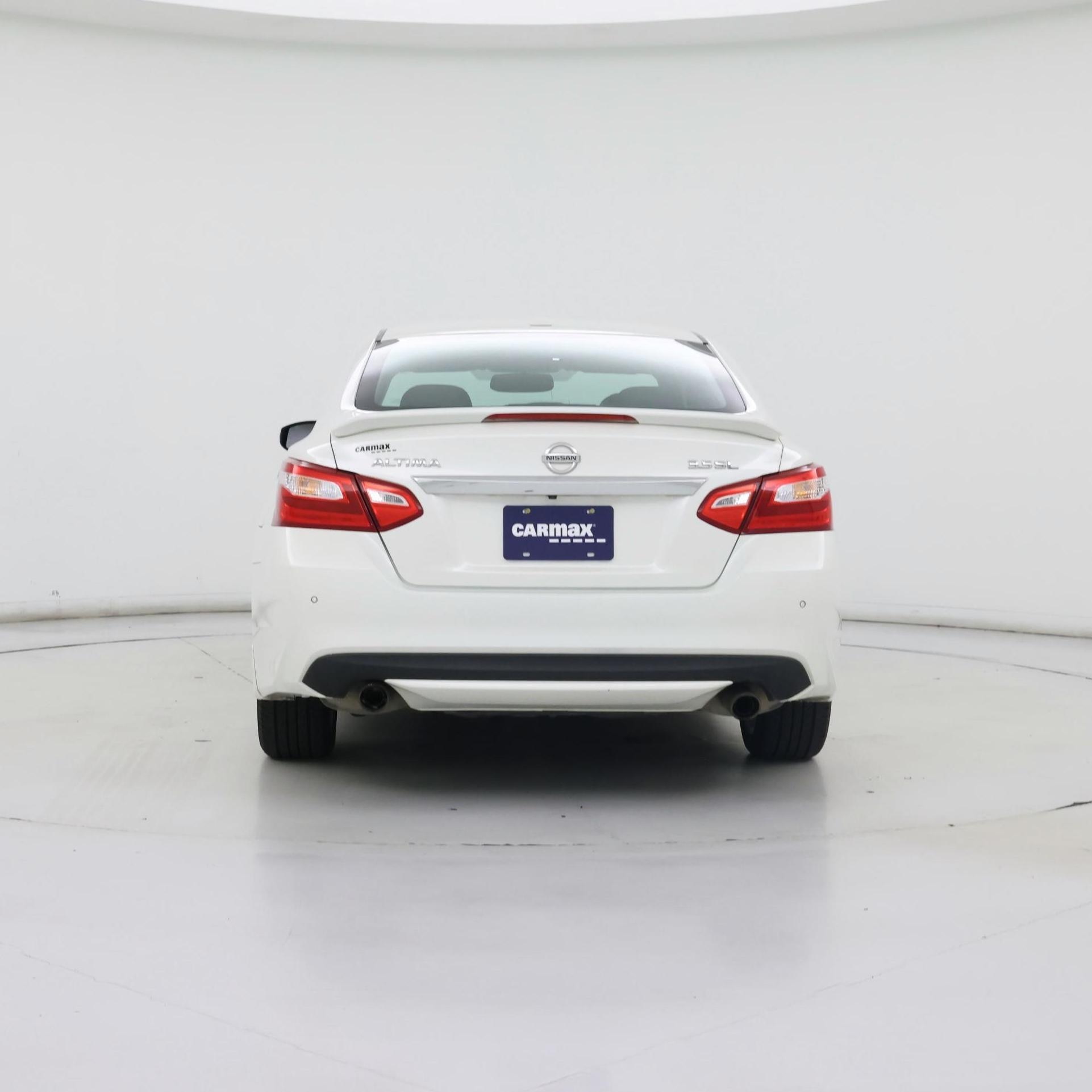 Thumbnail: 2016 Nissan Altima - 6