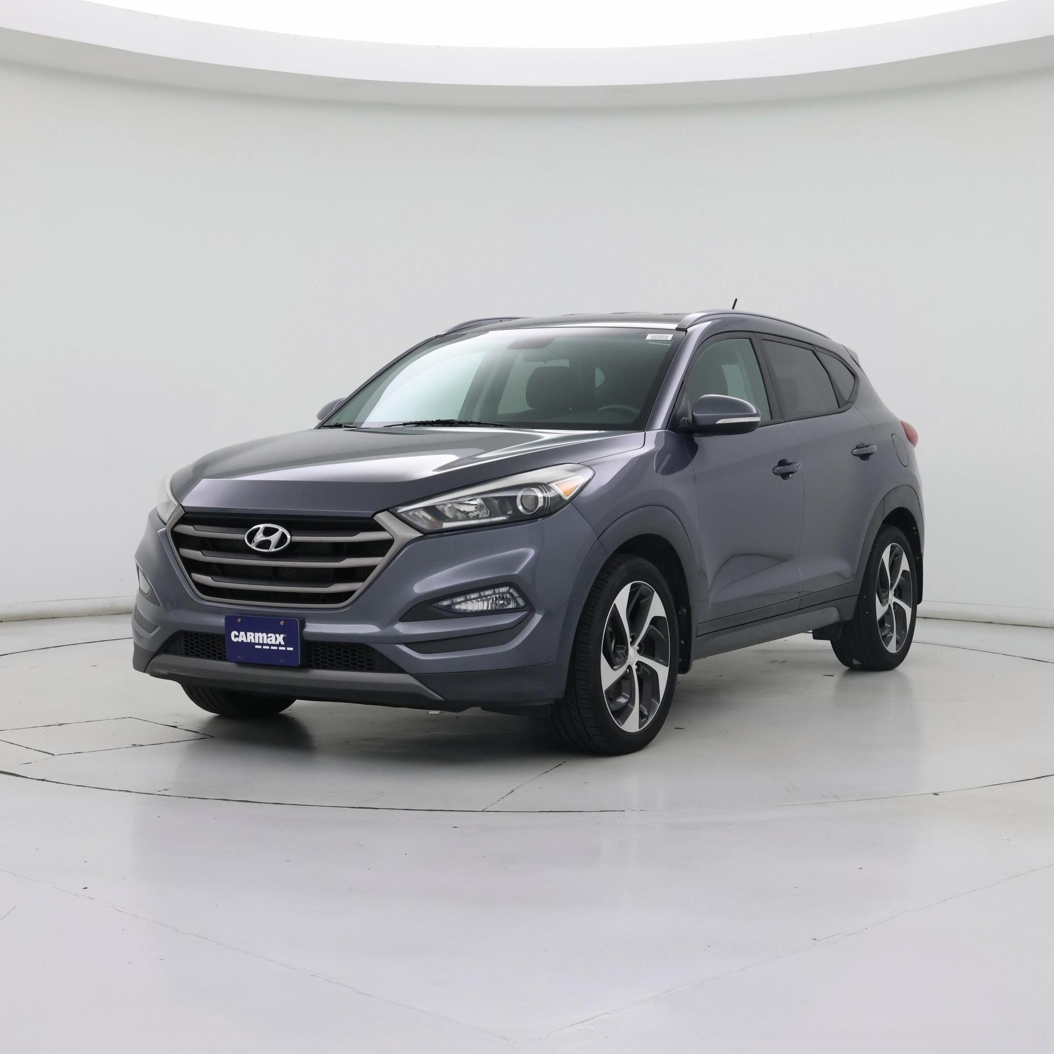 Thumbnail: 2016 Hyundai Tucson - 4