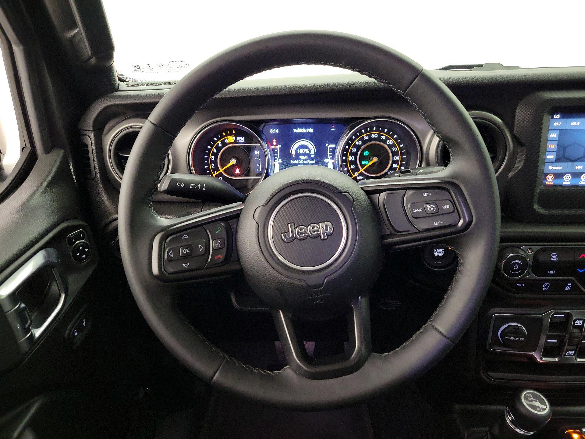 Thumbnail: 2022 Jeep Wrangler - 10