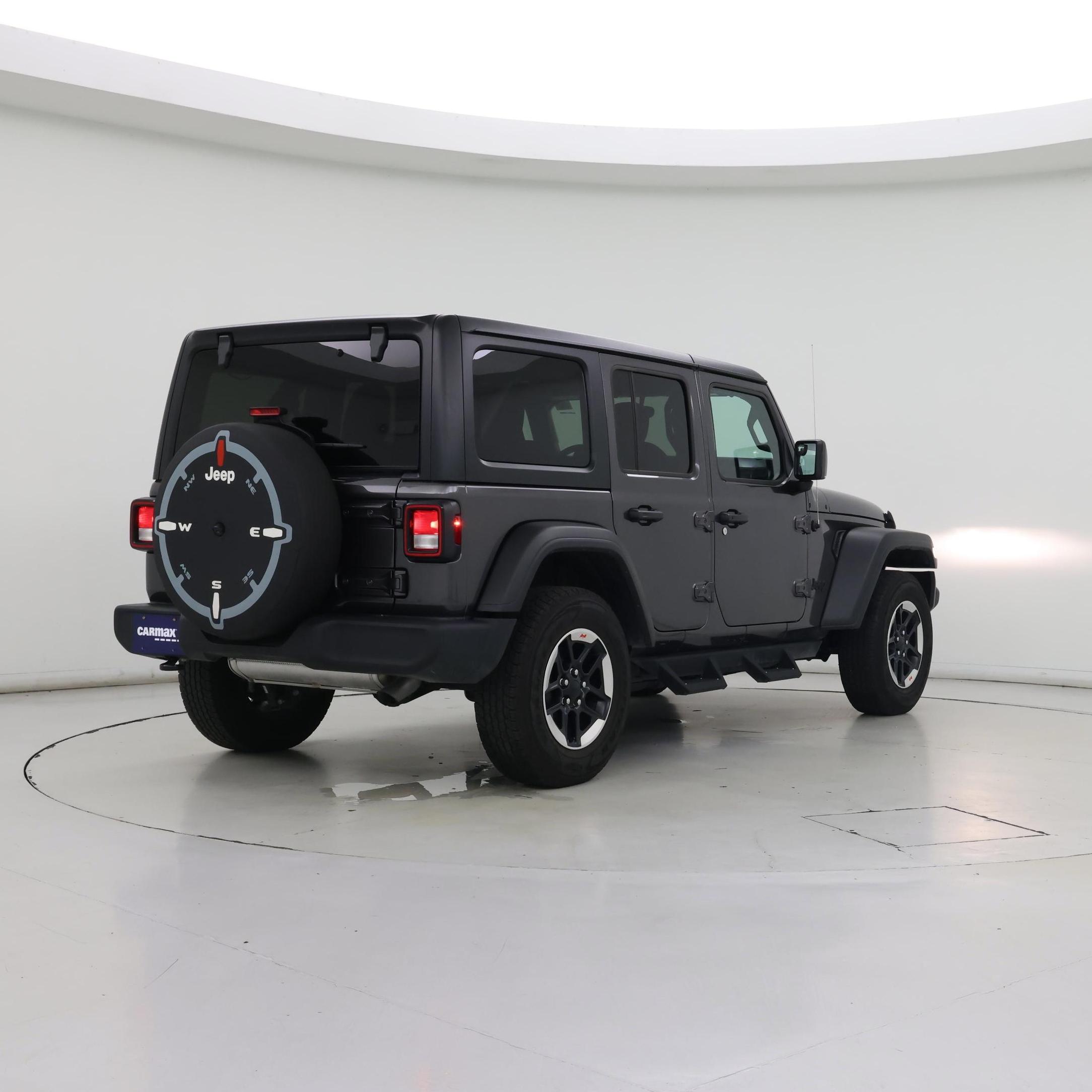 Thumbnail: 2022 Jeep Wrangler - 8