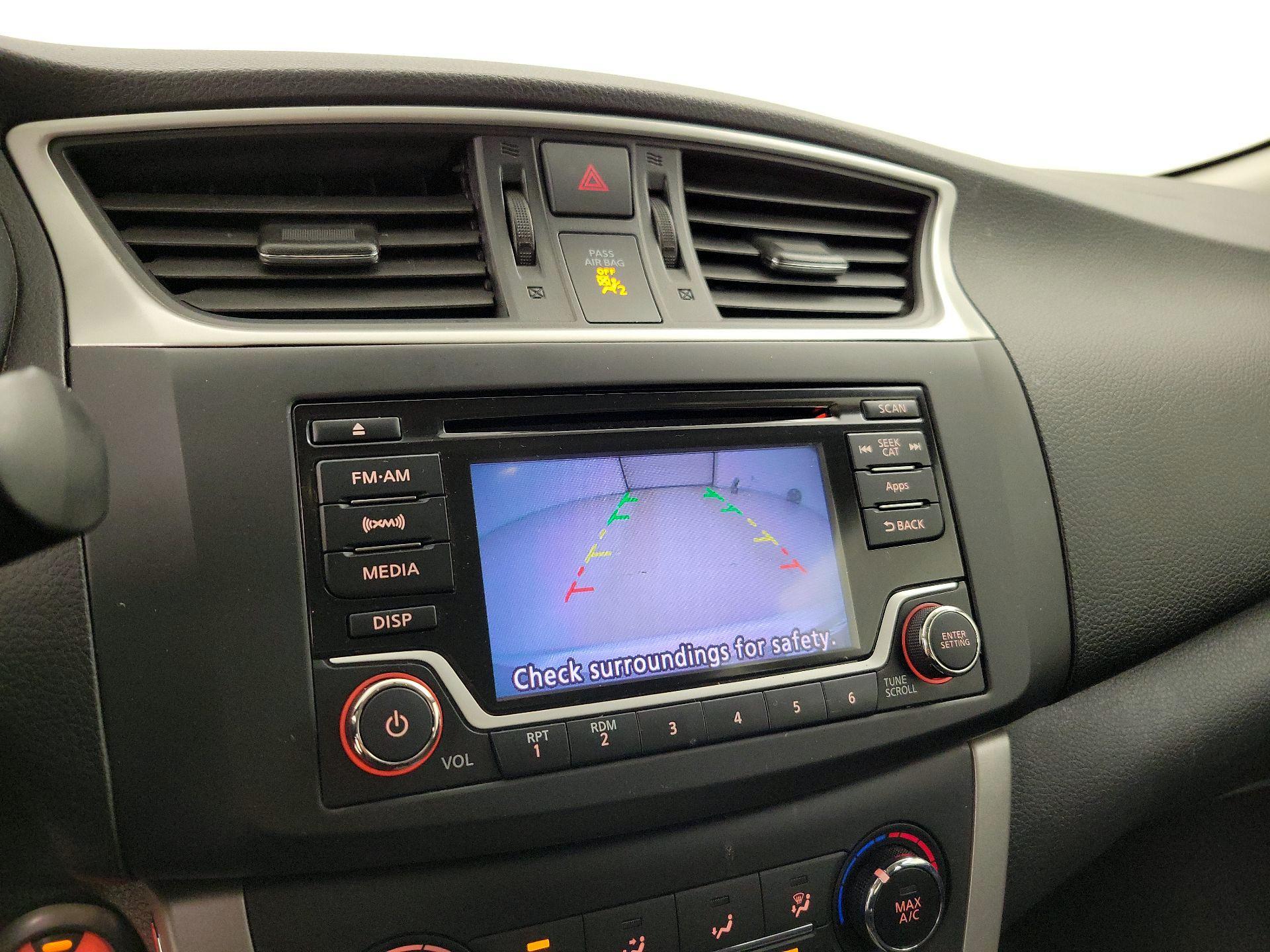 Thumbnail: 2015 Nissan Sentra - 14