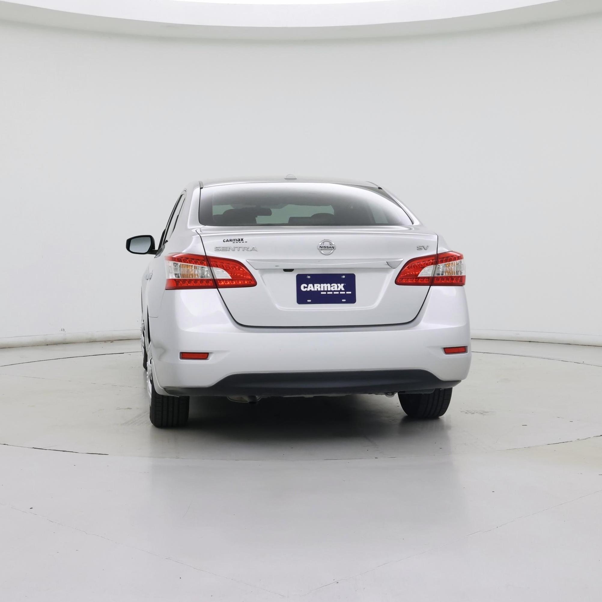 Thumbnail: 2015 Nissan Sentra - 6