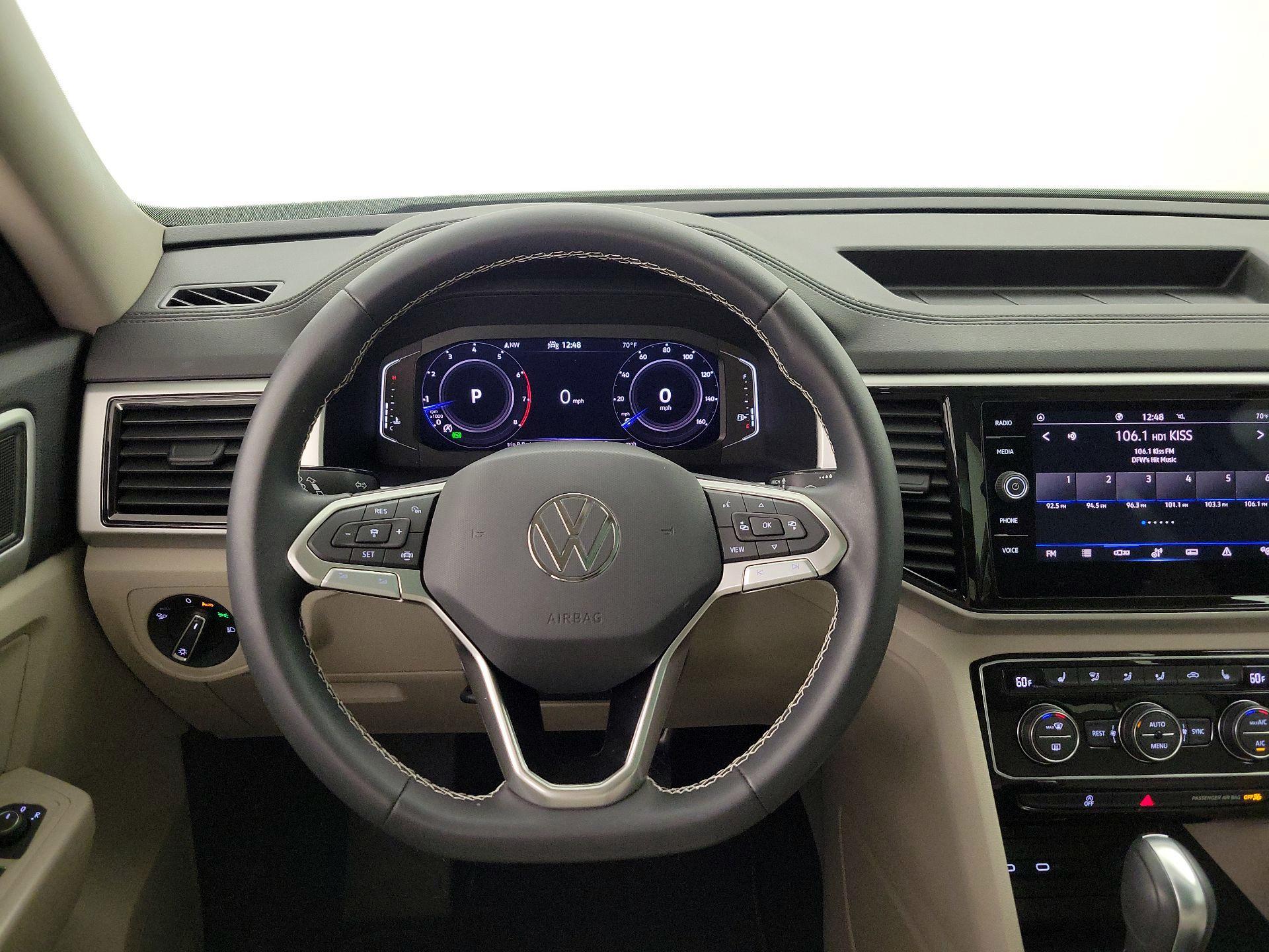 Thumbnail: 2023 Volkswagen Atlas - 10